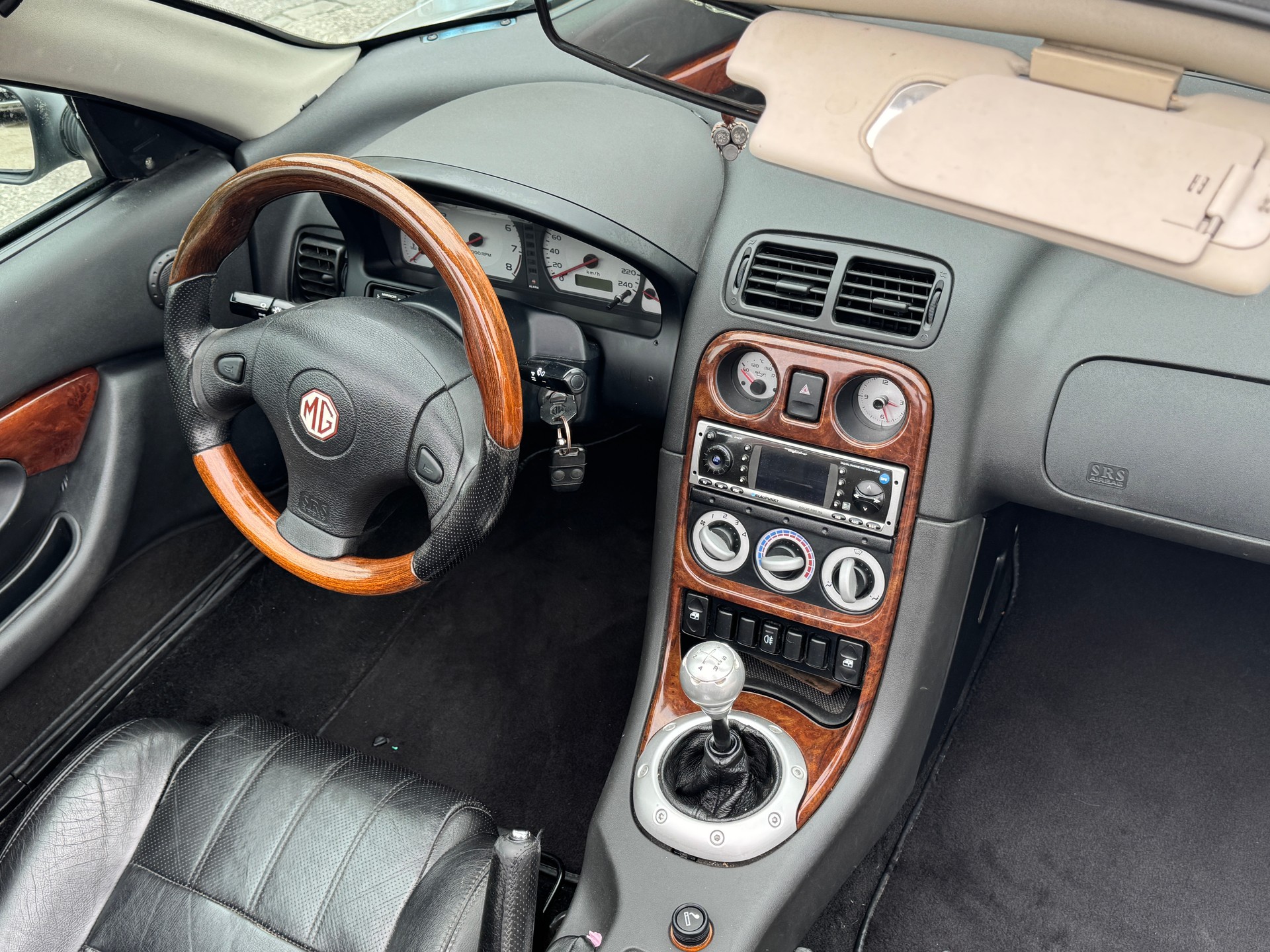 MG MGF 1.8i VVC Silverstone-image-9