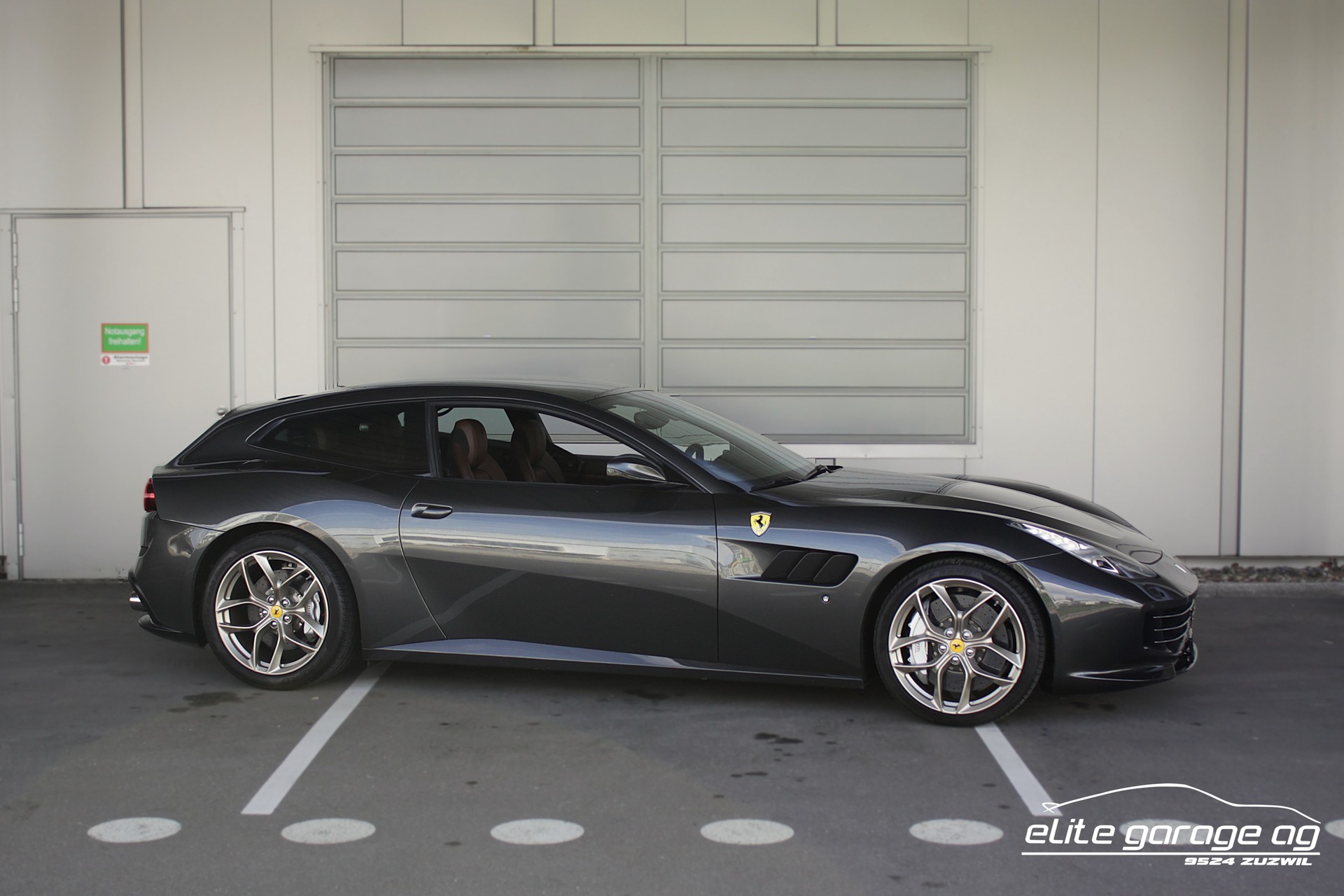 FERRARI GTC 4 Lusso T-image-6