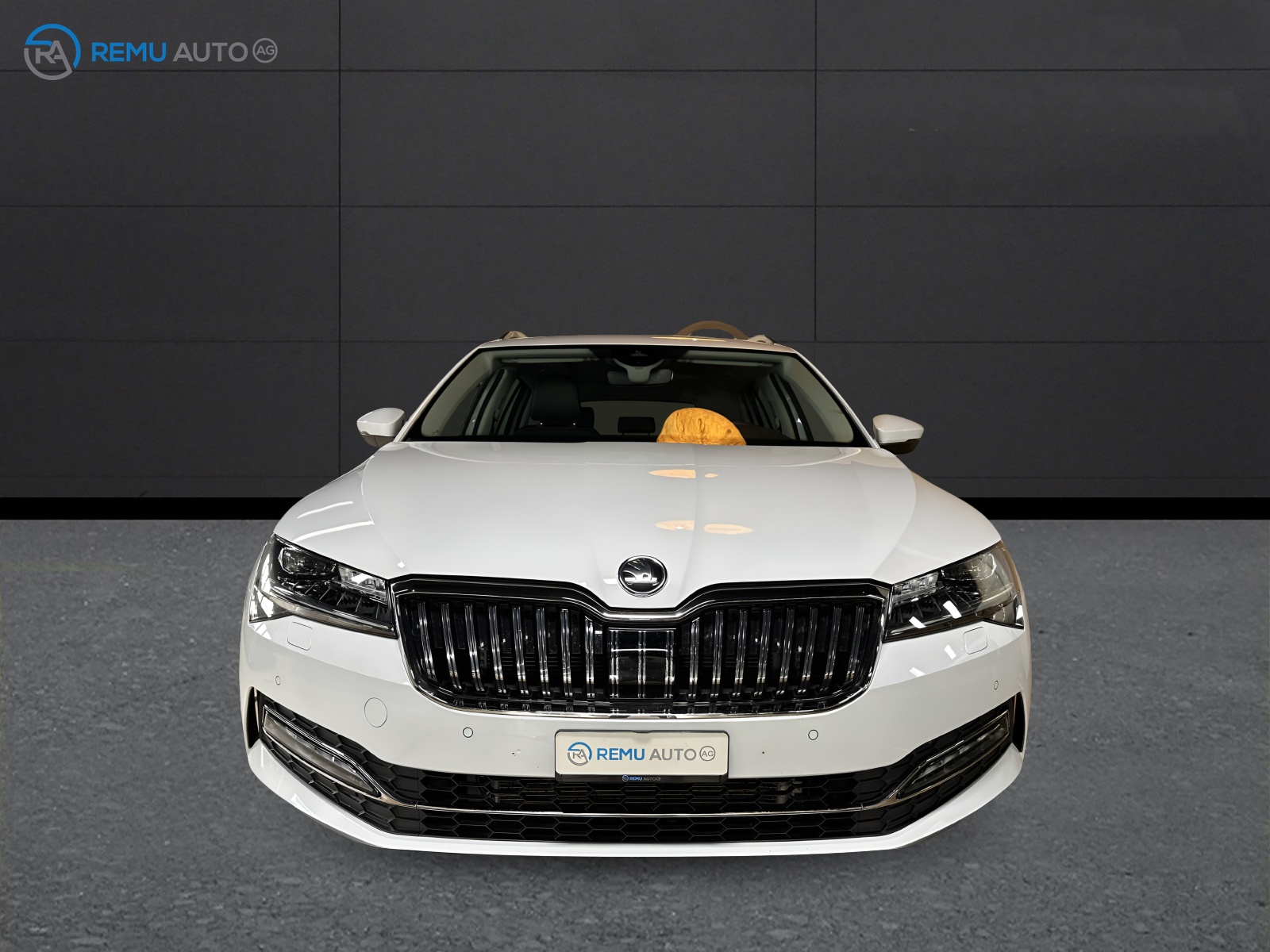 SKODA Superb 1.5 TSI Style DSG-image-9