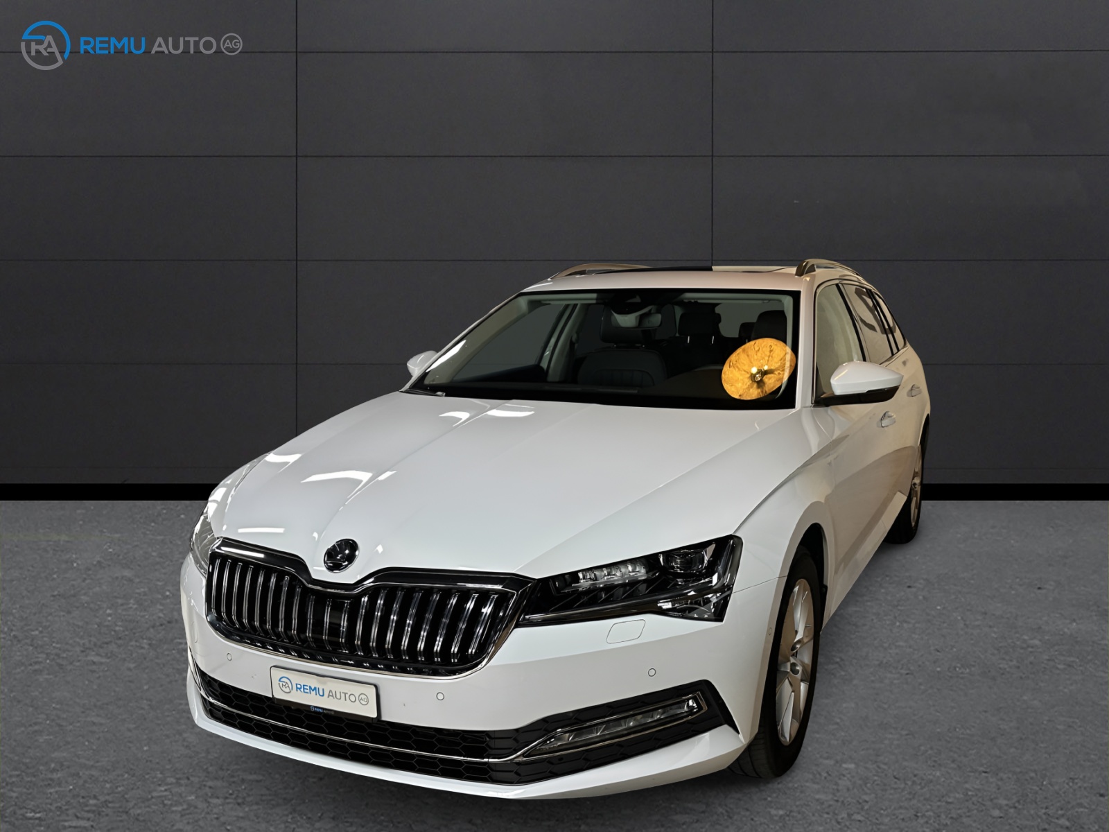 SKODA Superb 1.5 TSI Style DSG-image-8