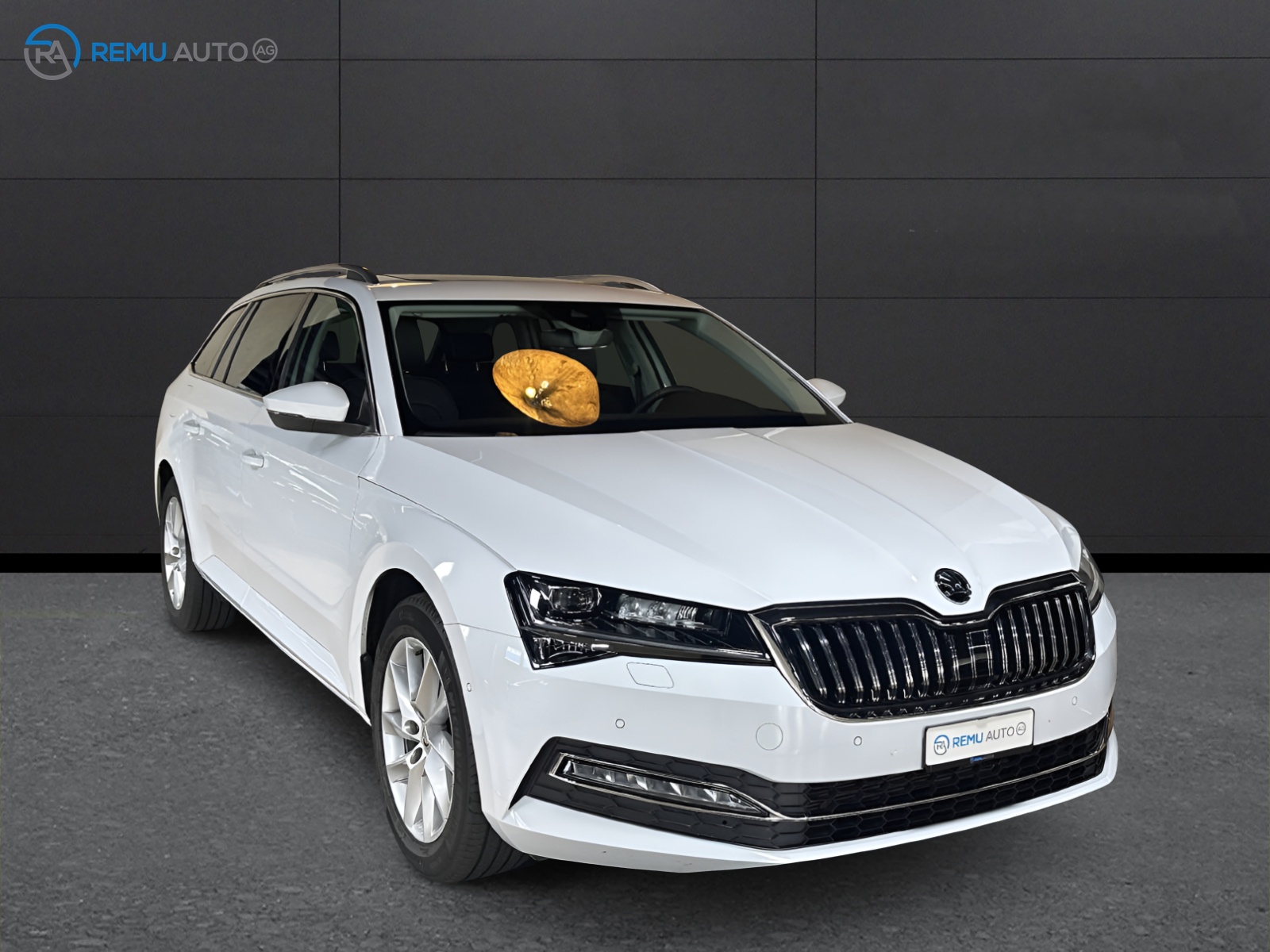 SKODA Superb 1.5 TSI Style DSG-image-0