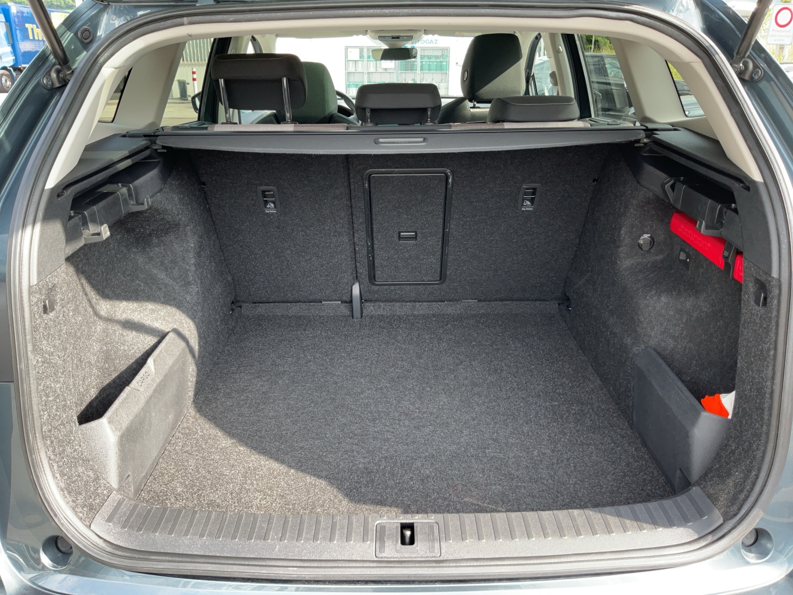 SKODA Enyaq iV 80-image-12