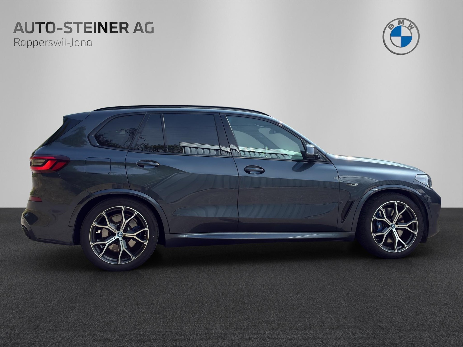 BMW X5 xDrive 45e M Sport Steptronic-image-5