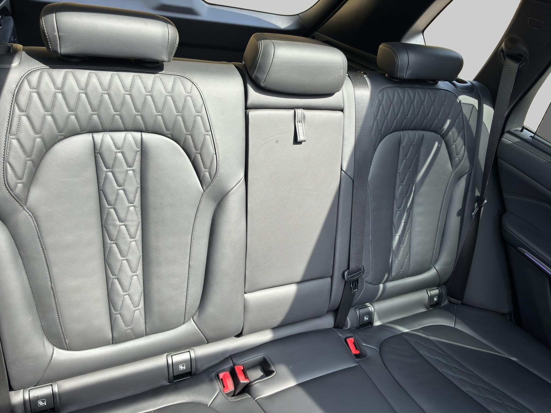 BMW X5 xDrive 45e M Sport Steptronic-image-17