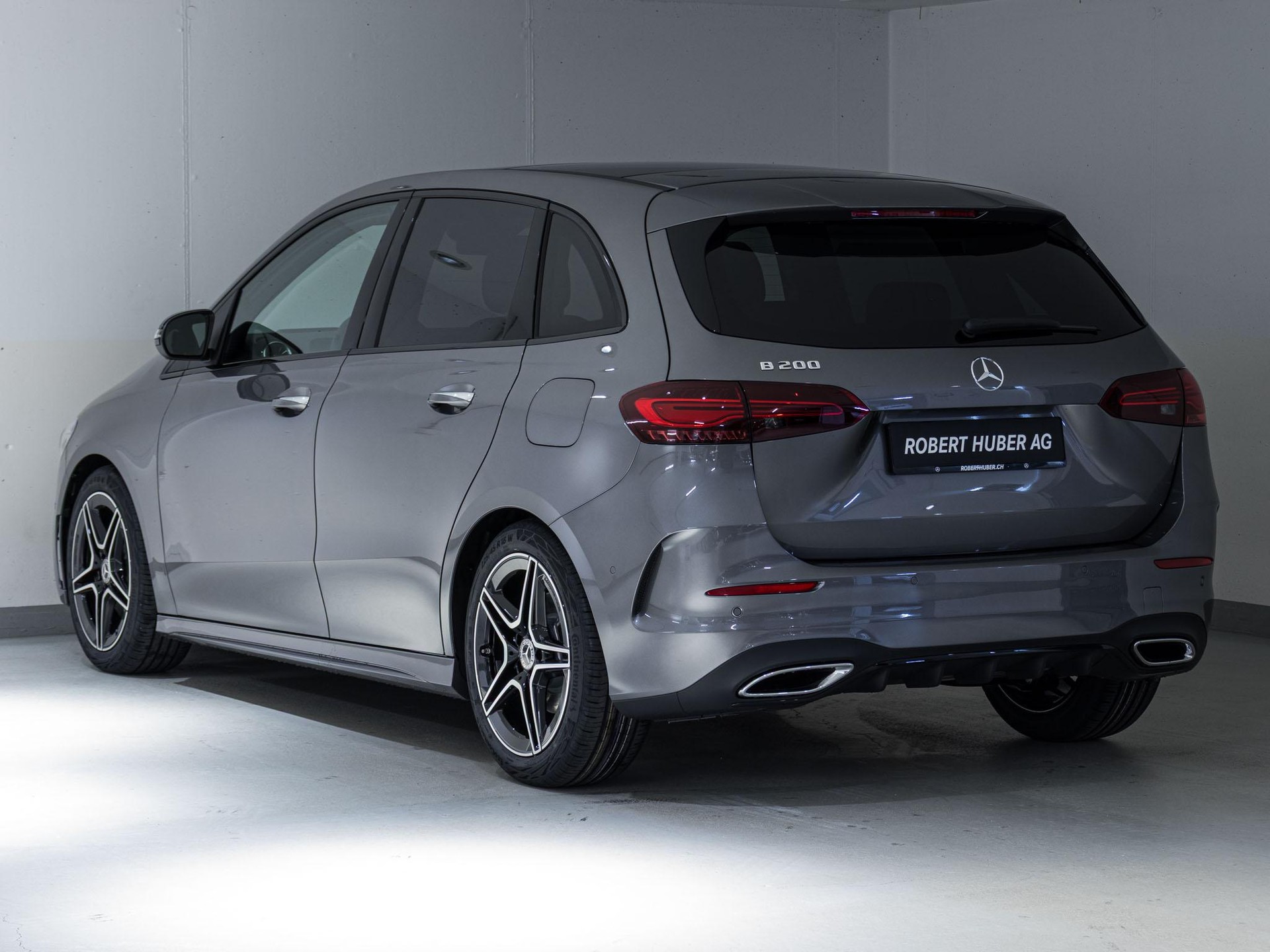 MERCEDES-BENZ B 200-image-3