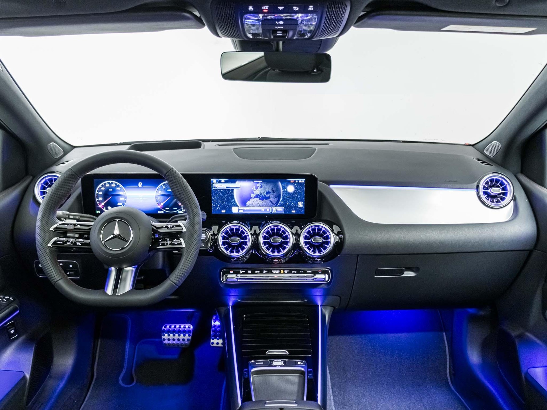 MERCEDES-BENZ B 200-image-9