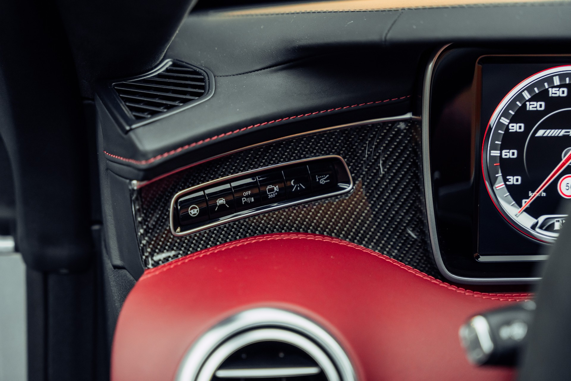 MERCEDES-BENZ S 63 AMG Cabriolet 4Matic Speedshift MCT-image-12