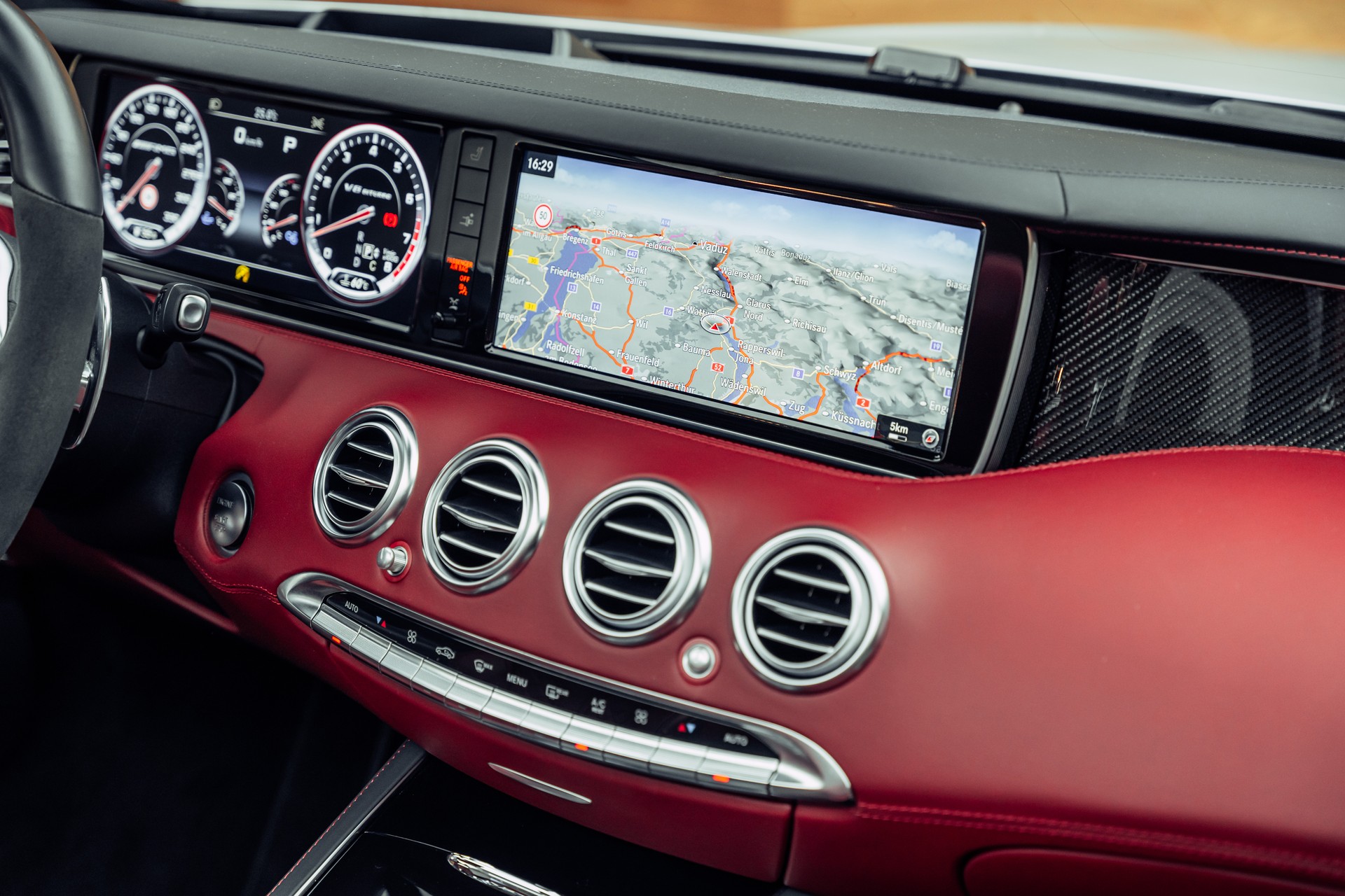 MERCEDES-BENZ S 63 AMG Cabriolet 4Matic Speedshift MCT-image-11