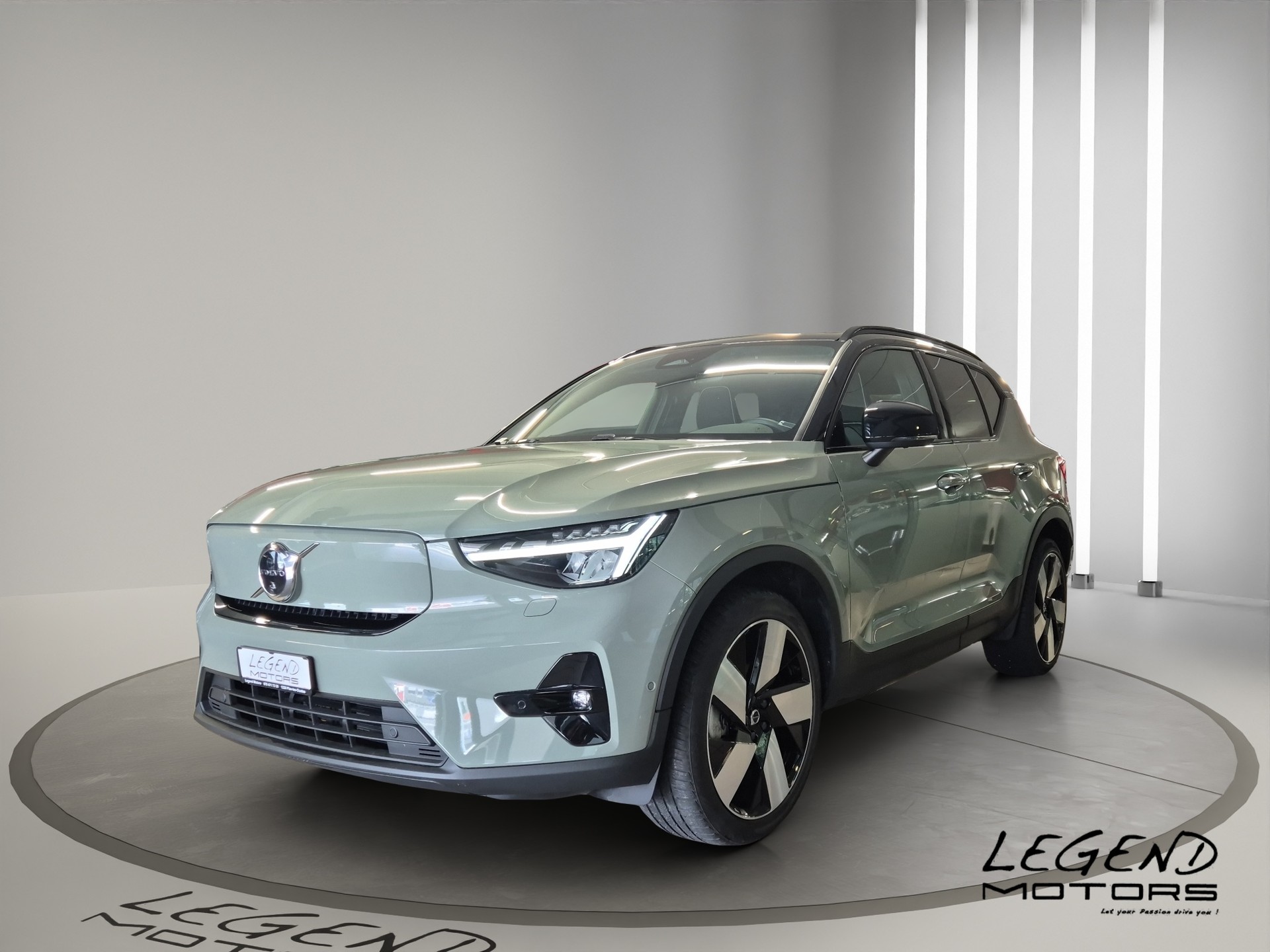 VOLVO XC40 Recharge P6 Ultimate FWD LEASING à partir de CHF 350.-/mois-showroom-element-2