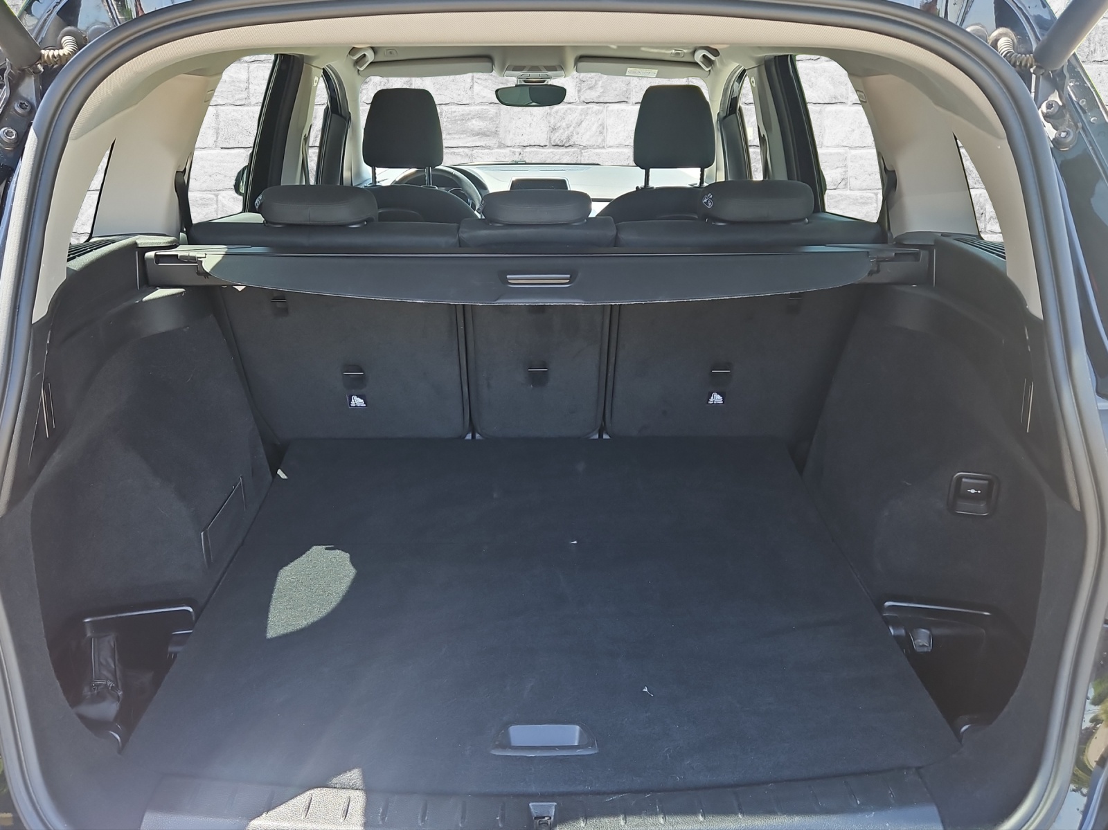 BMW 216d Gran Tourer-image-8