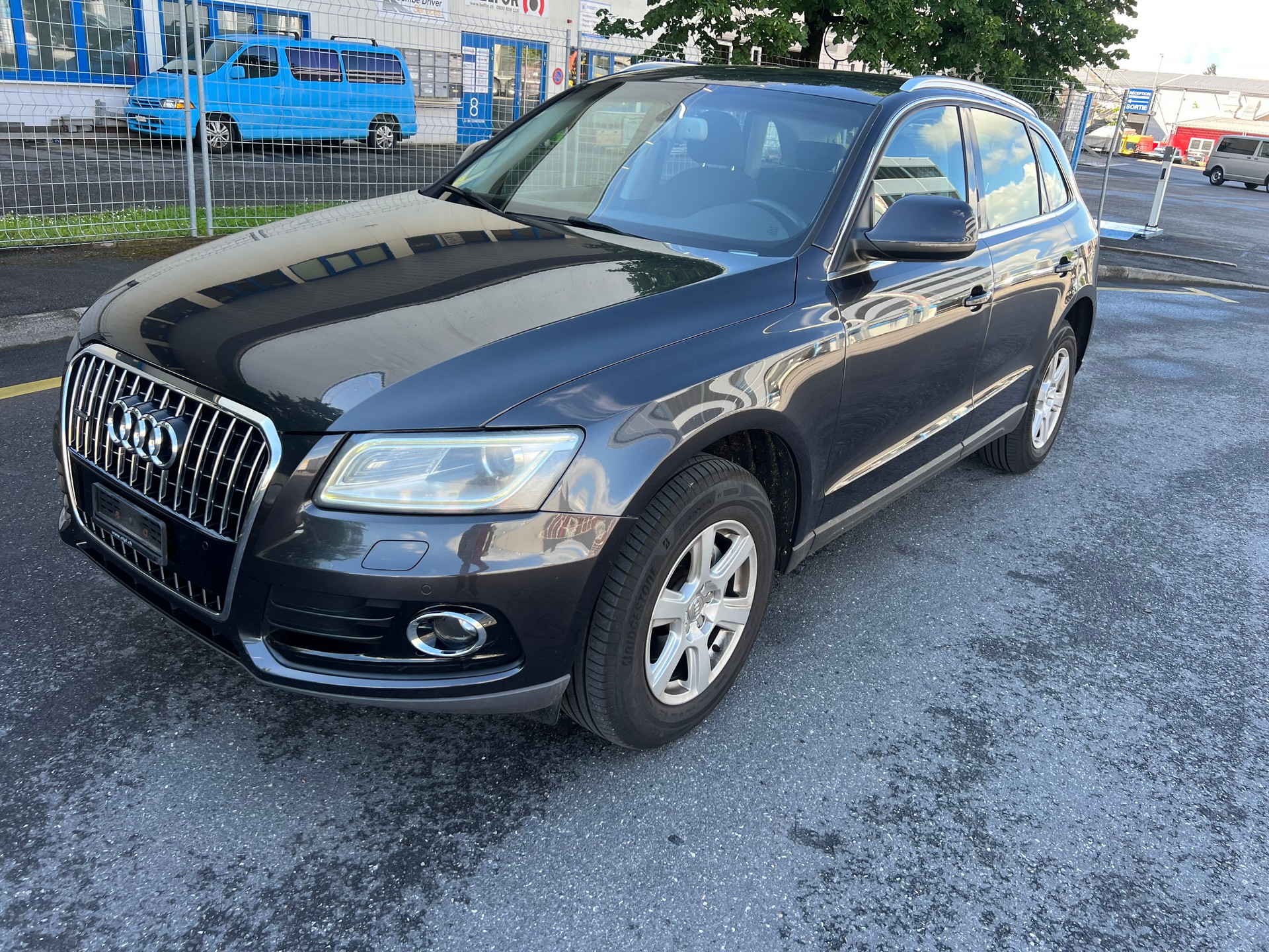 AUDI Q5 2.0 TDI quattro S-tronic-image-0