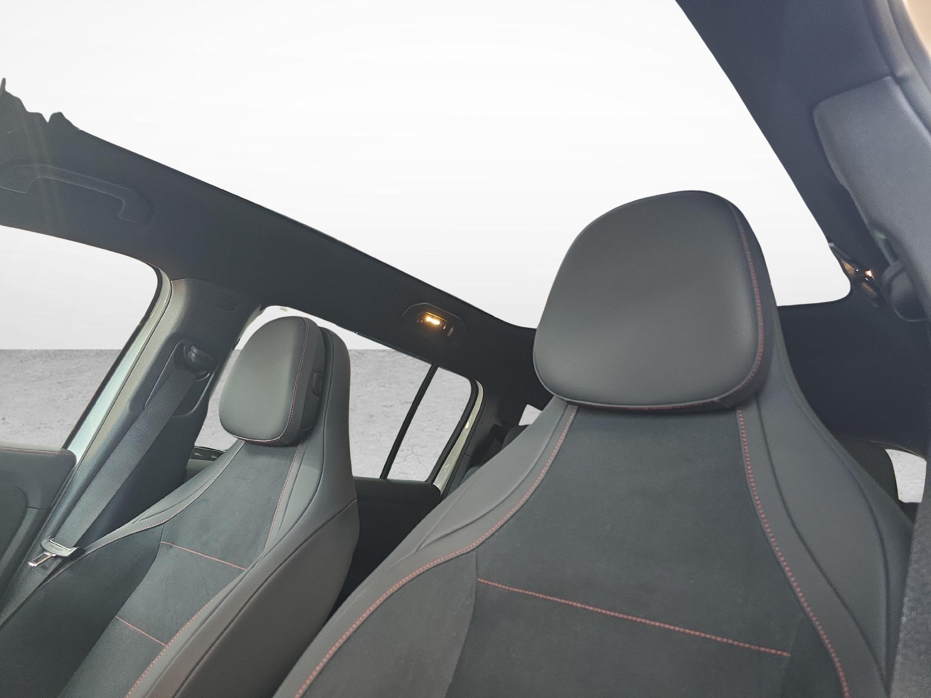 MERCEDES-BENZ GLB 350 4MATIC EQ Technology-image-8