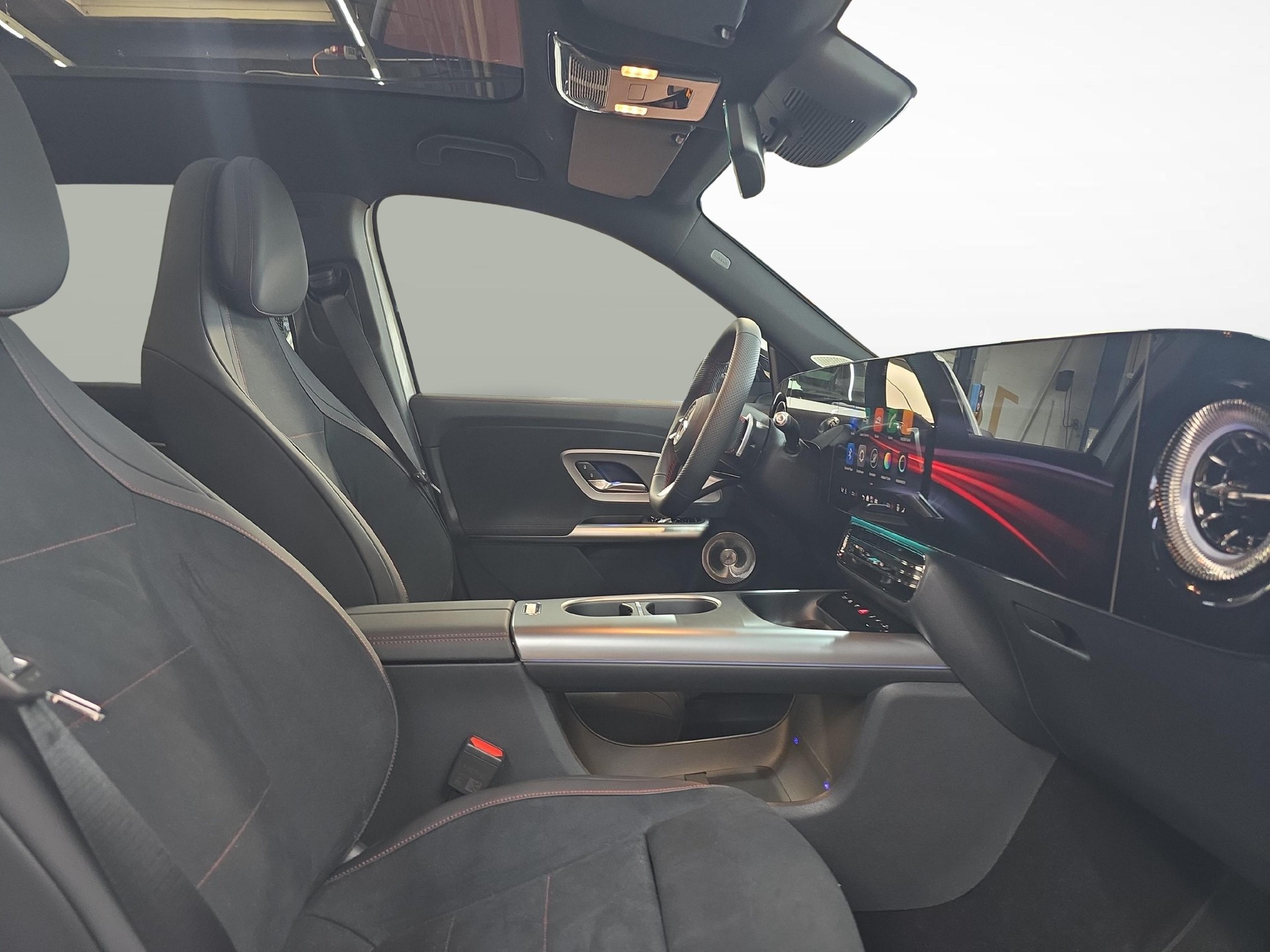 MERCEDES-BENZ GLB 350 4MATIC EQ Technology-image-7