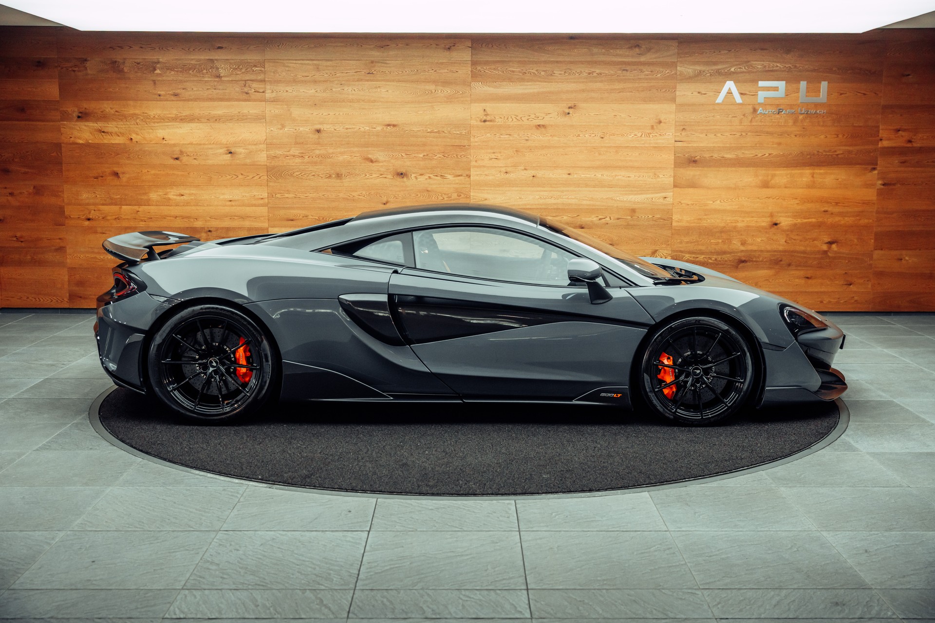 McLAREN 600LT Coupé 3.8 V8 SSG Chicane Effect-image-9