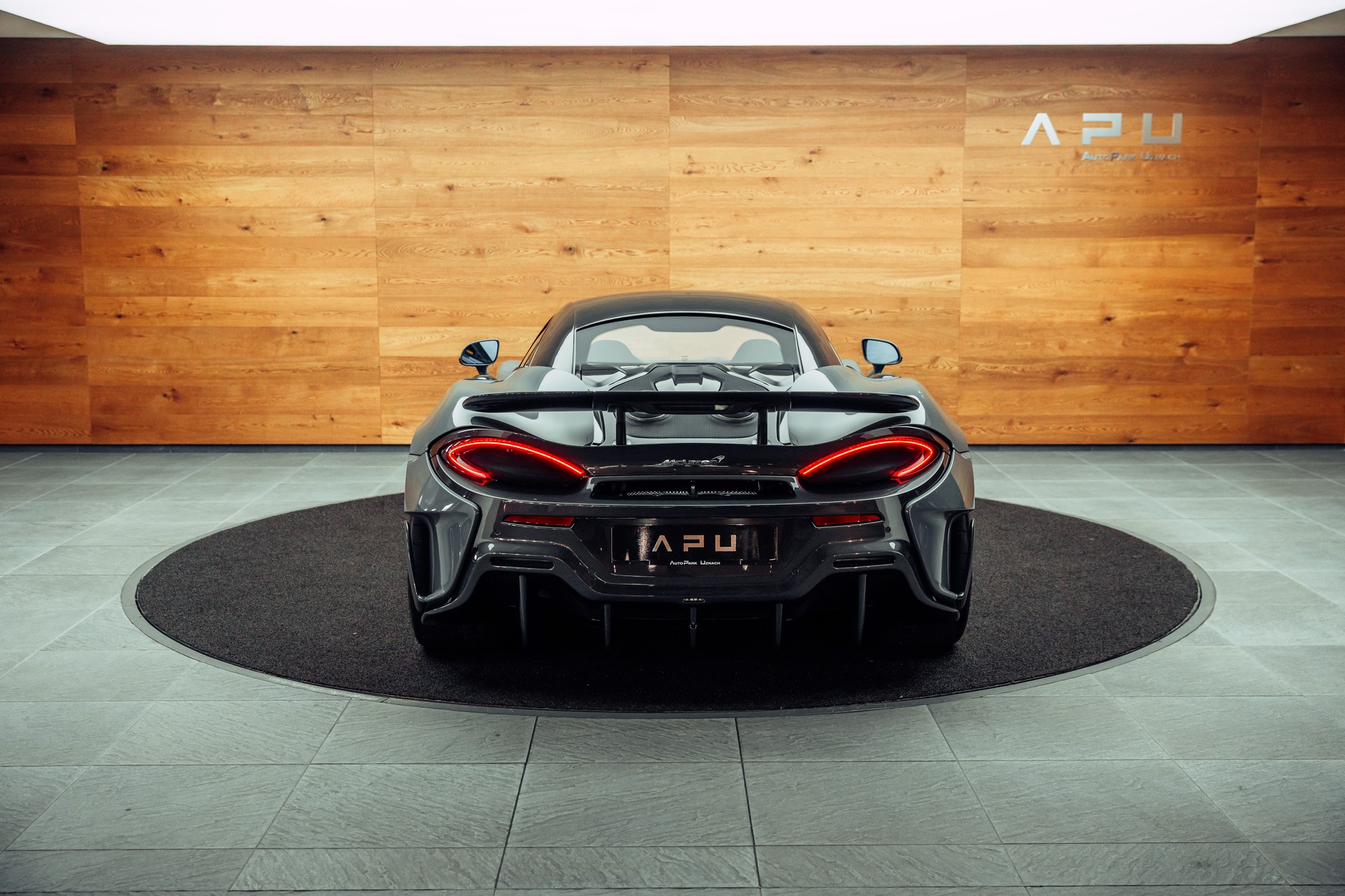 McLAREN 600LT Coupé 3.8 V8 SSG Chicane Effect-image-17