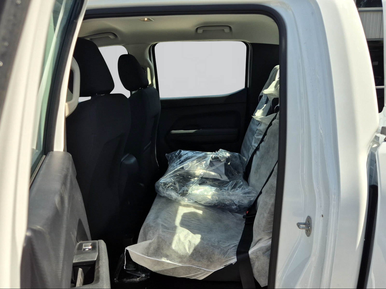 VW Amarok 2.0TDI-image-9