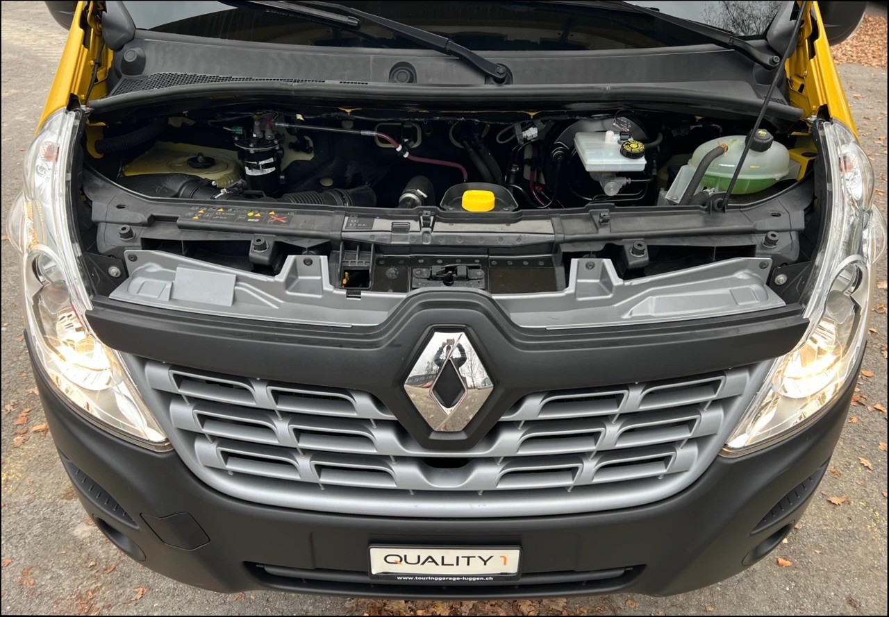 RENAULT Master T35 2.3dCi 130 L3H3-image-12