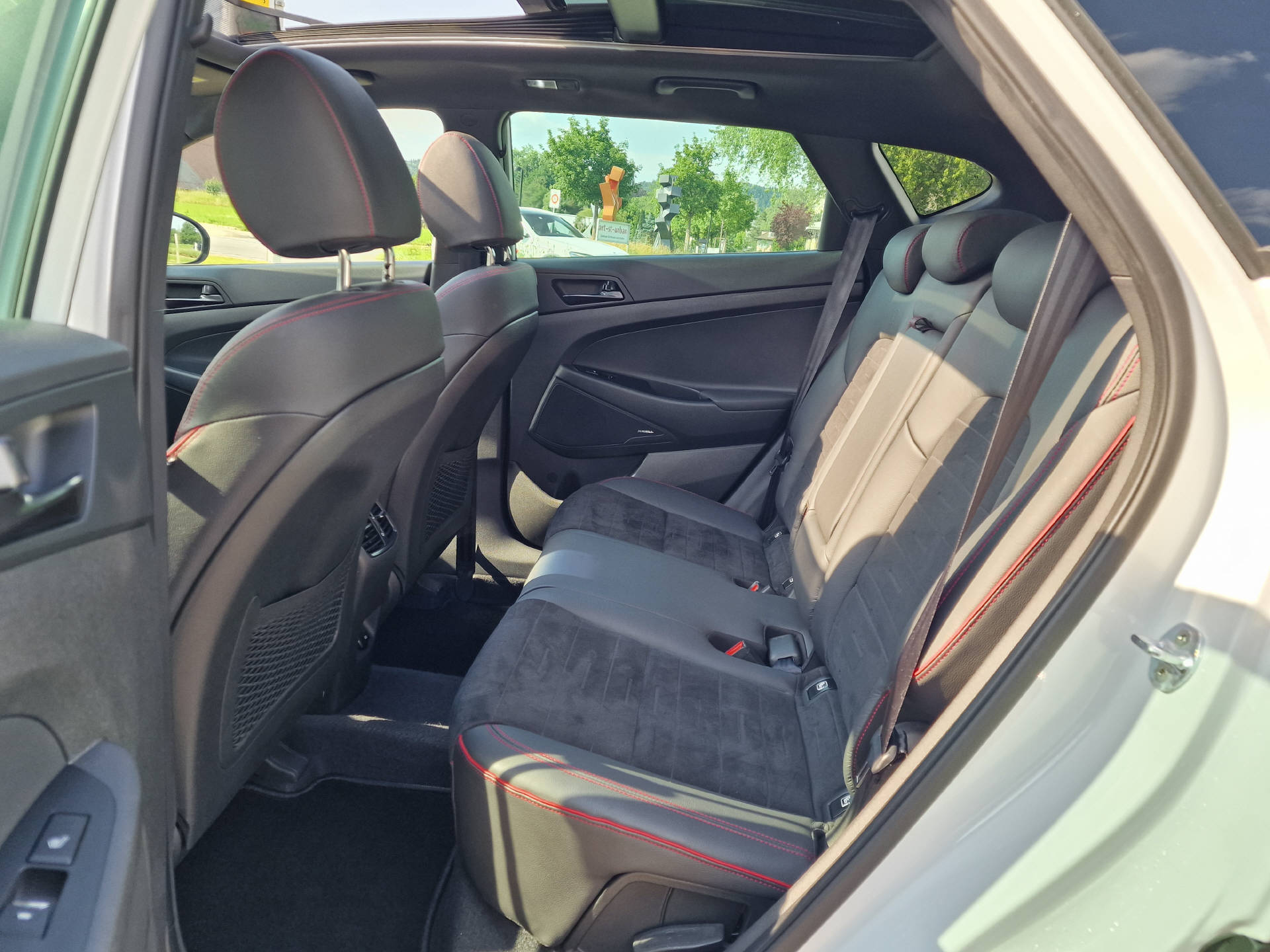 HYUNDAI Tucson 1.6 T-GDi N-Line 4WD-image-10
