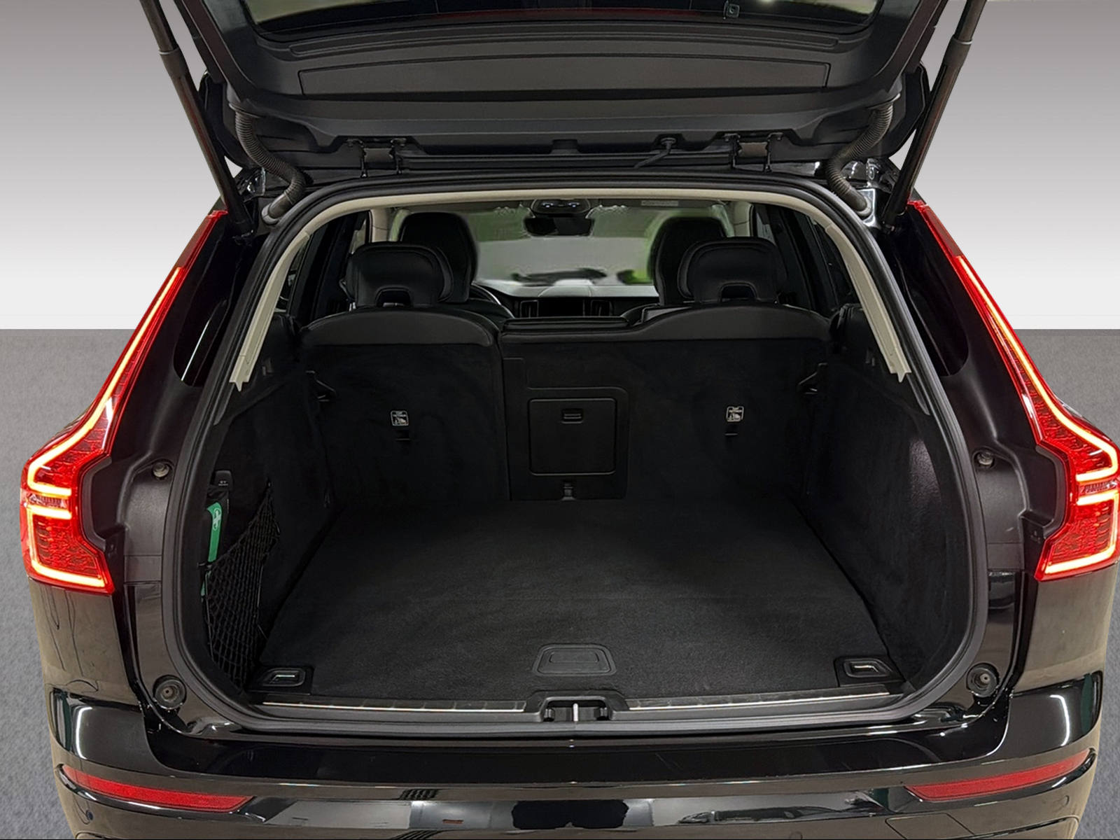 VOLVO XC60 2.0 T6 TE Inscription eAWD-image-5