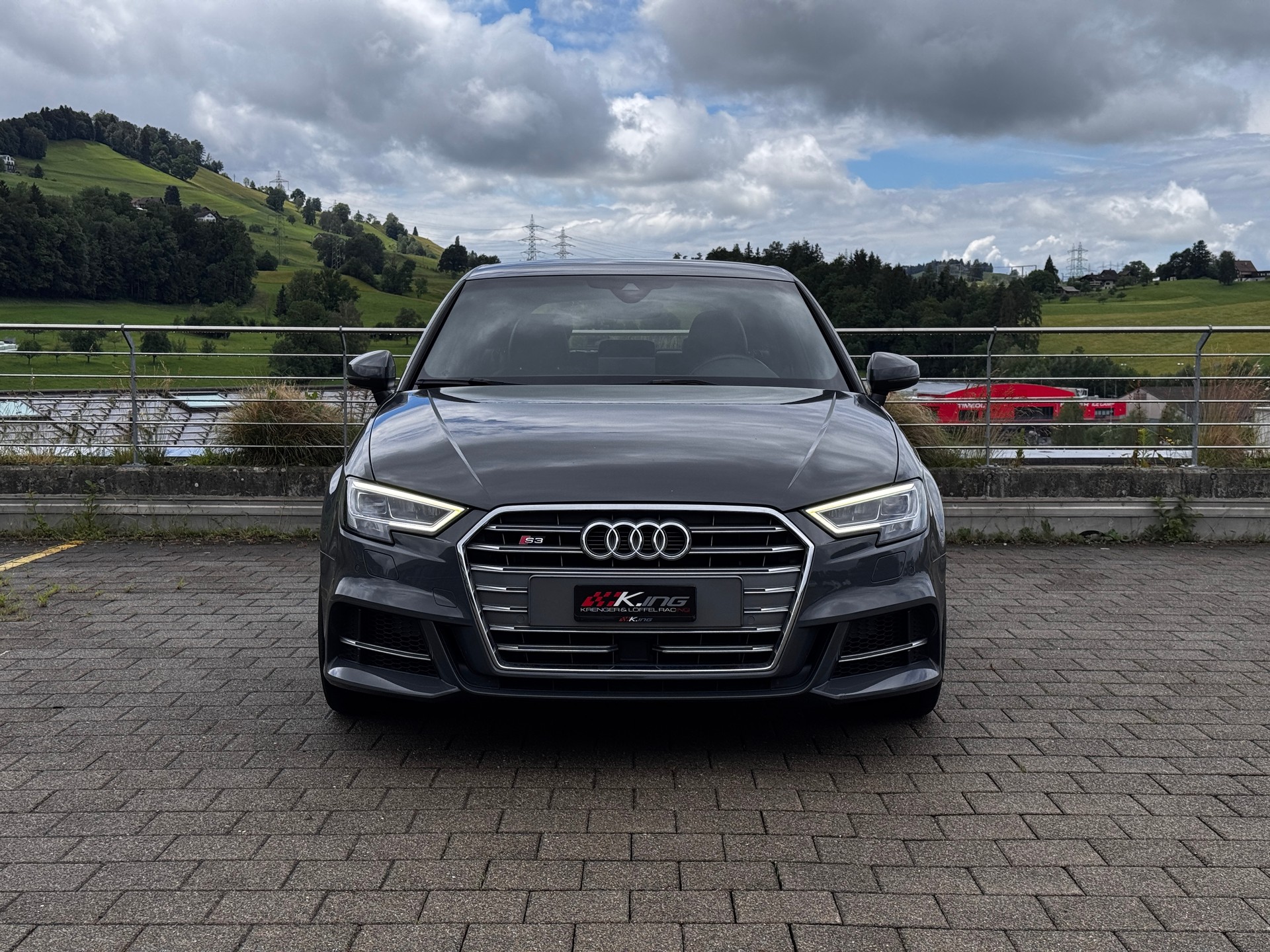AUDI S3 Sportback 2.0 TFSI quattro S-tronic-image-0