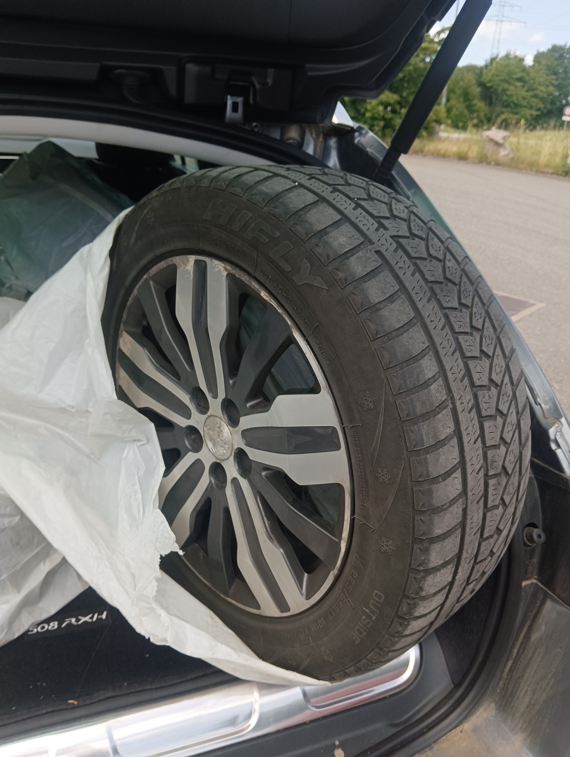 PEUGEOT 508 RXH 2.0 HDI Hybrid4 EGS6-image-7