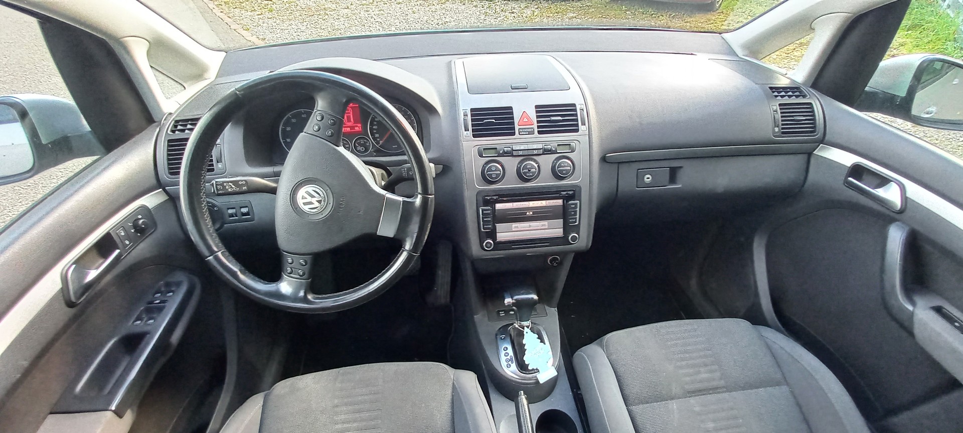 VW Touran 1.4 TSI Trendline-image-7