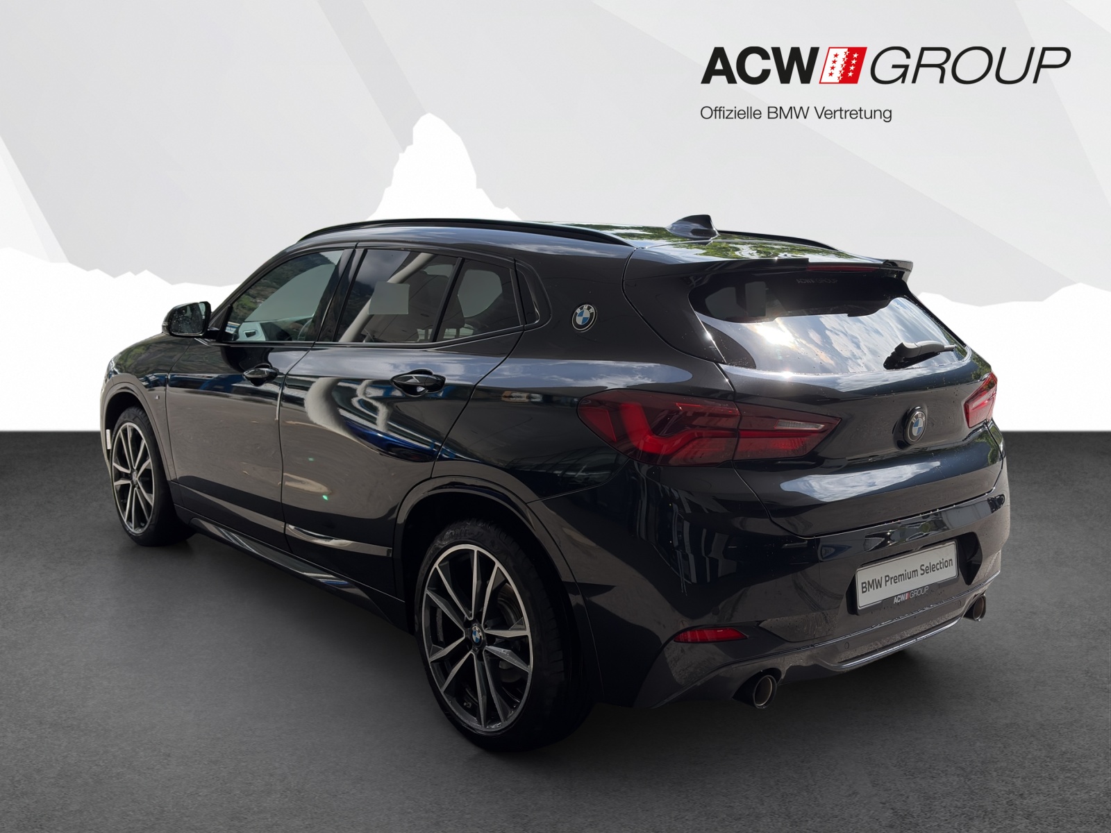 BMW X2 20i xDrive-image-2