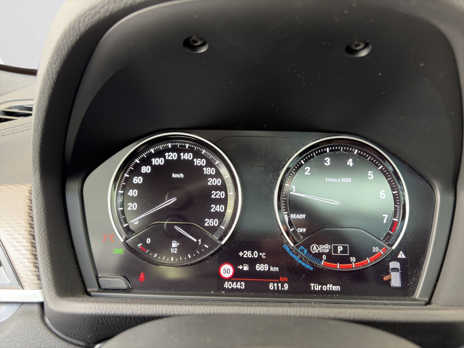 BMW X2 20i xDrive-image-12