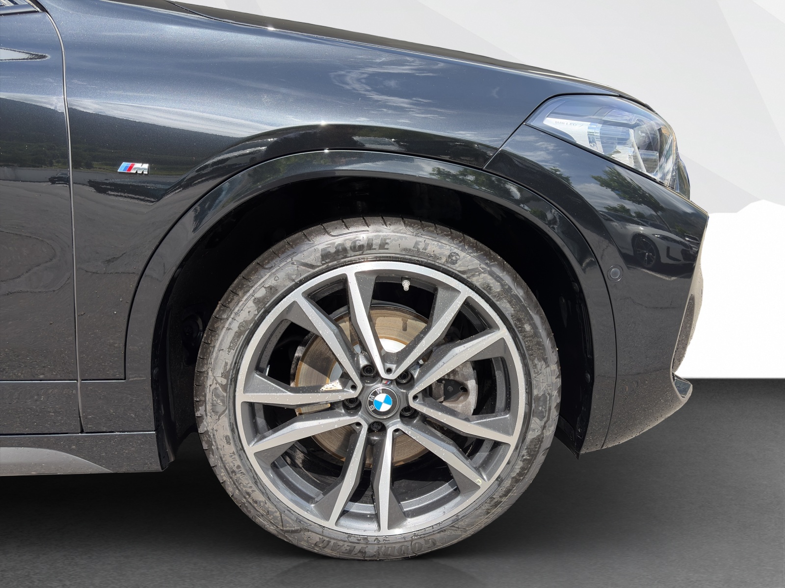 BMW X2 20i xDrive-image-24