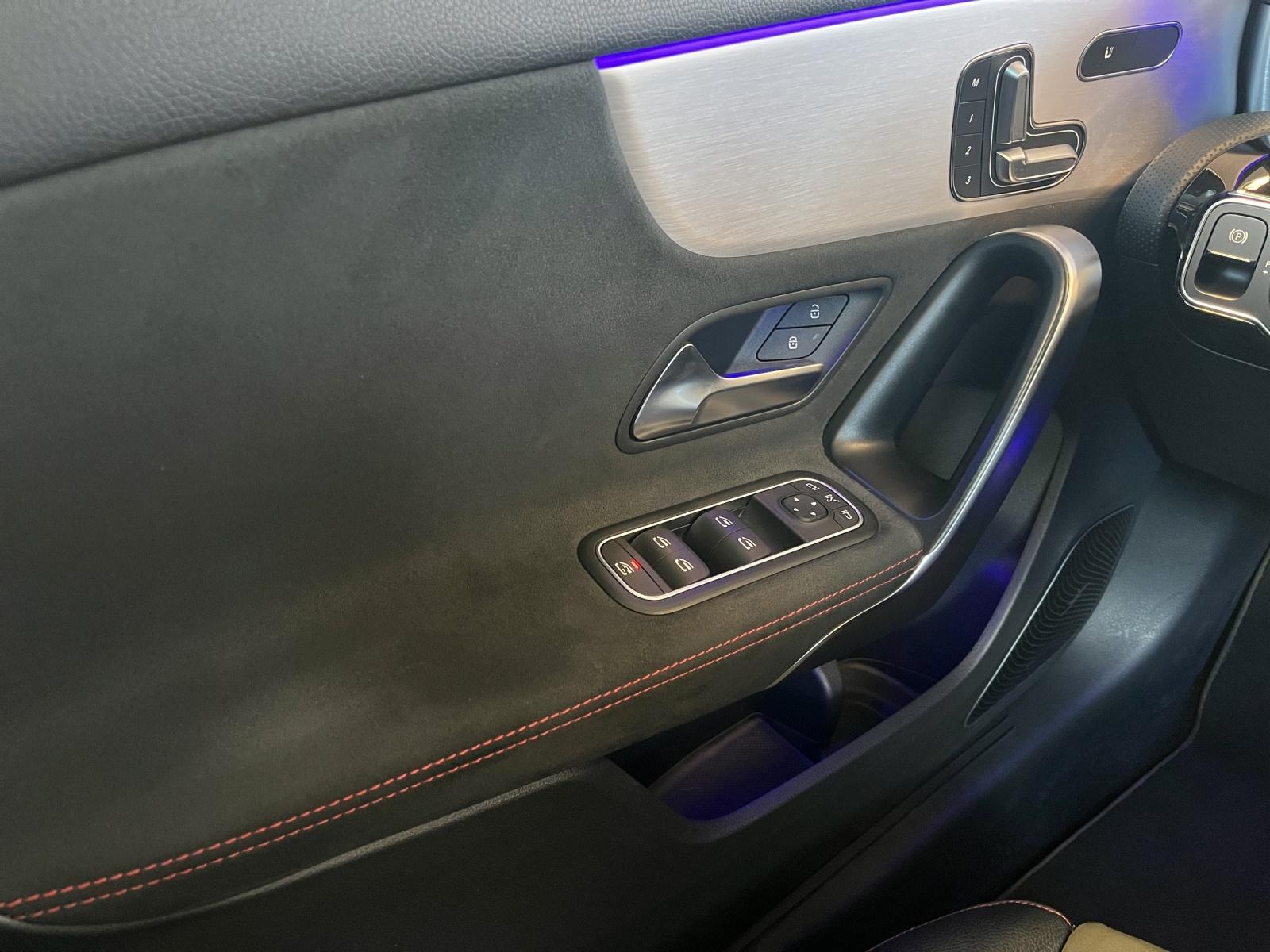MERCEDES-BENZ A 35 AMG 4Matic Speedshift (CH)-image-17