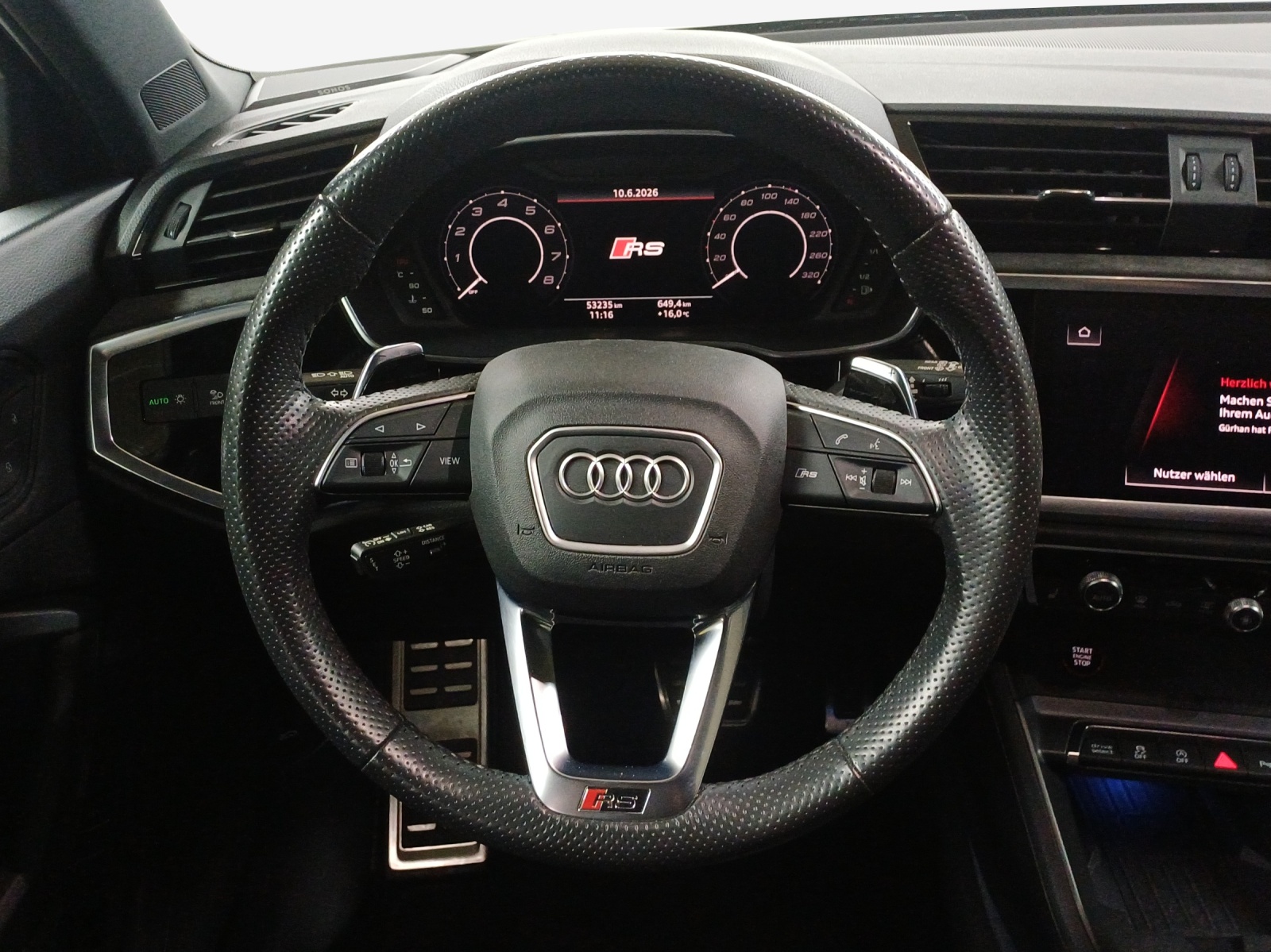 AUDI RS Q3 Sportback quattro S tronic-image-9