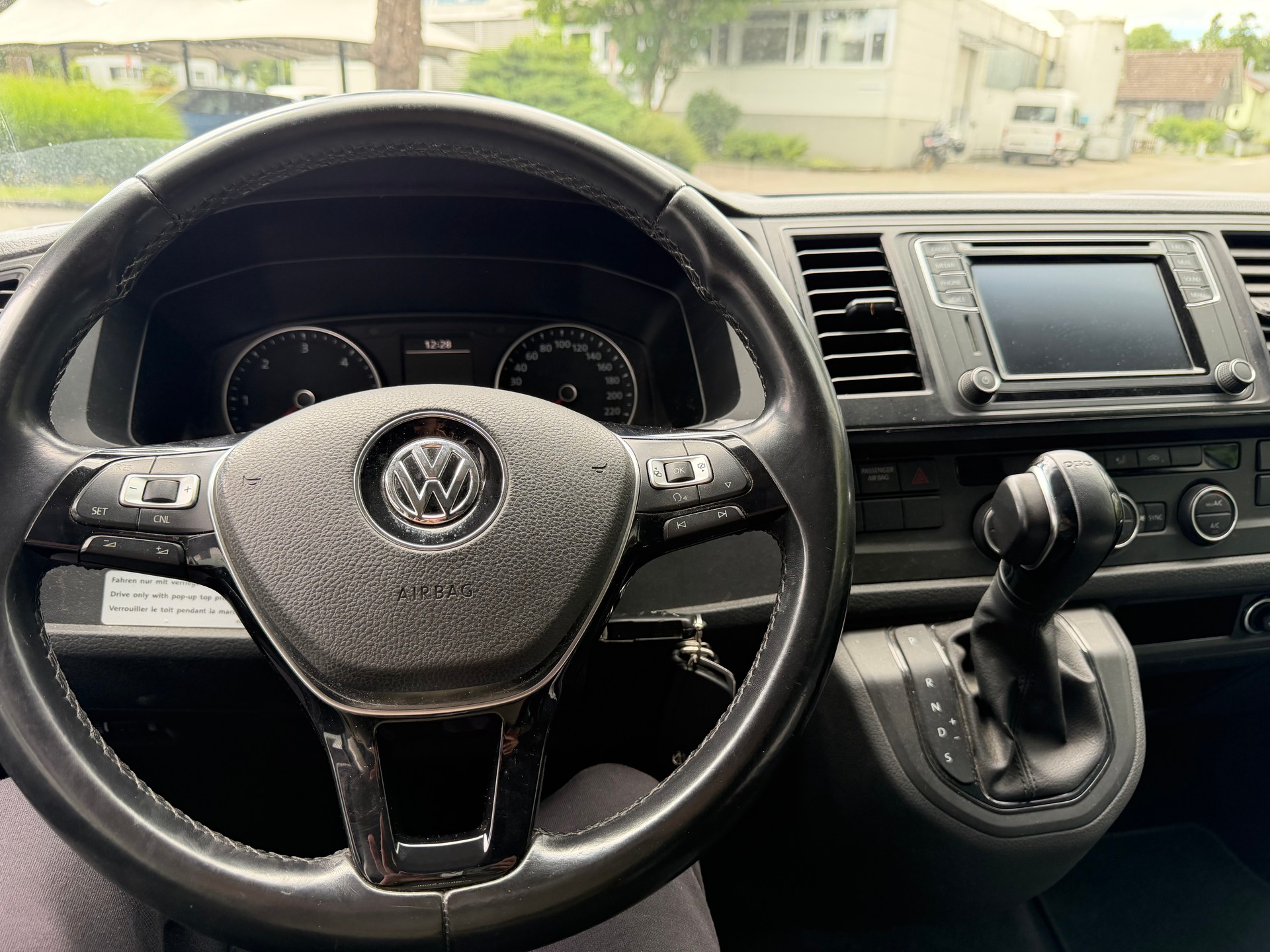VW T6 California 2.0 TDI Beach Liberty DSG-image-10