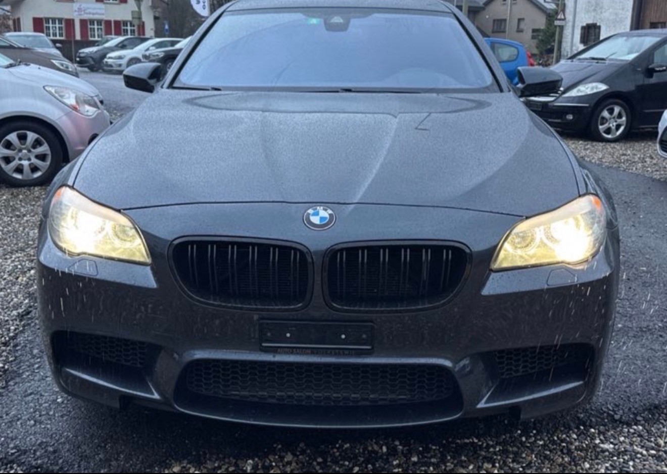 BMW M5-image-0