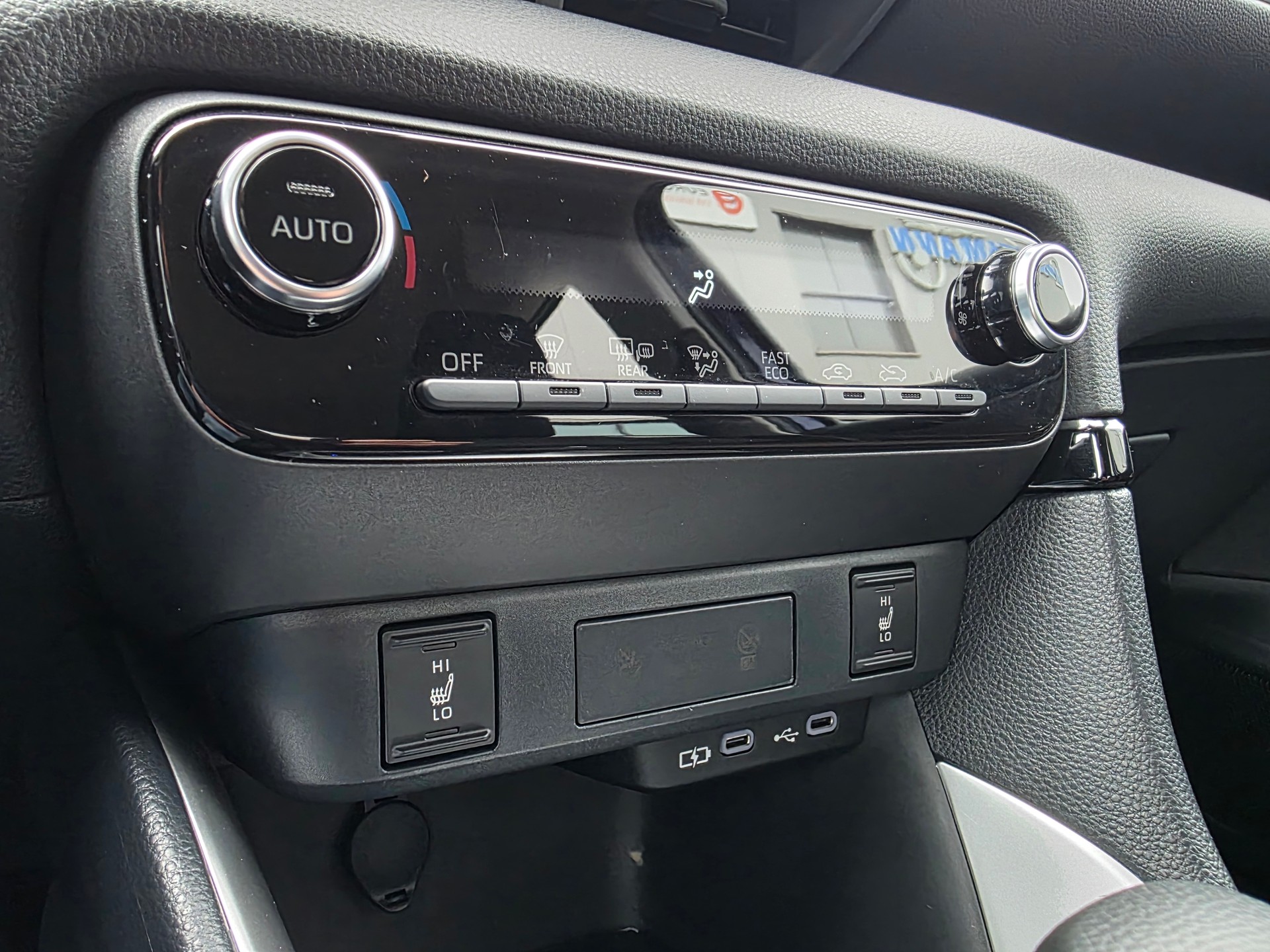 MAZDA 2 Hybrid Exclusive-line-image-10