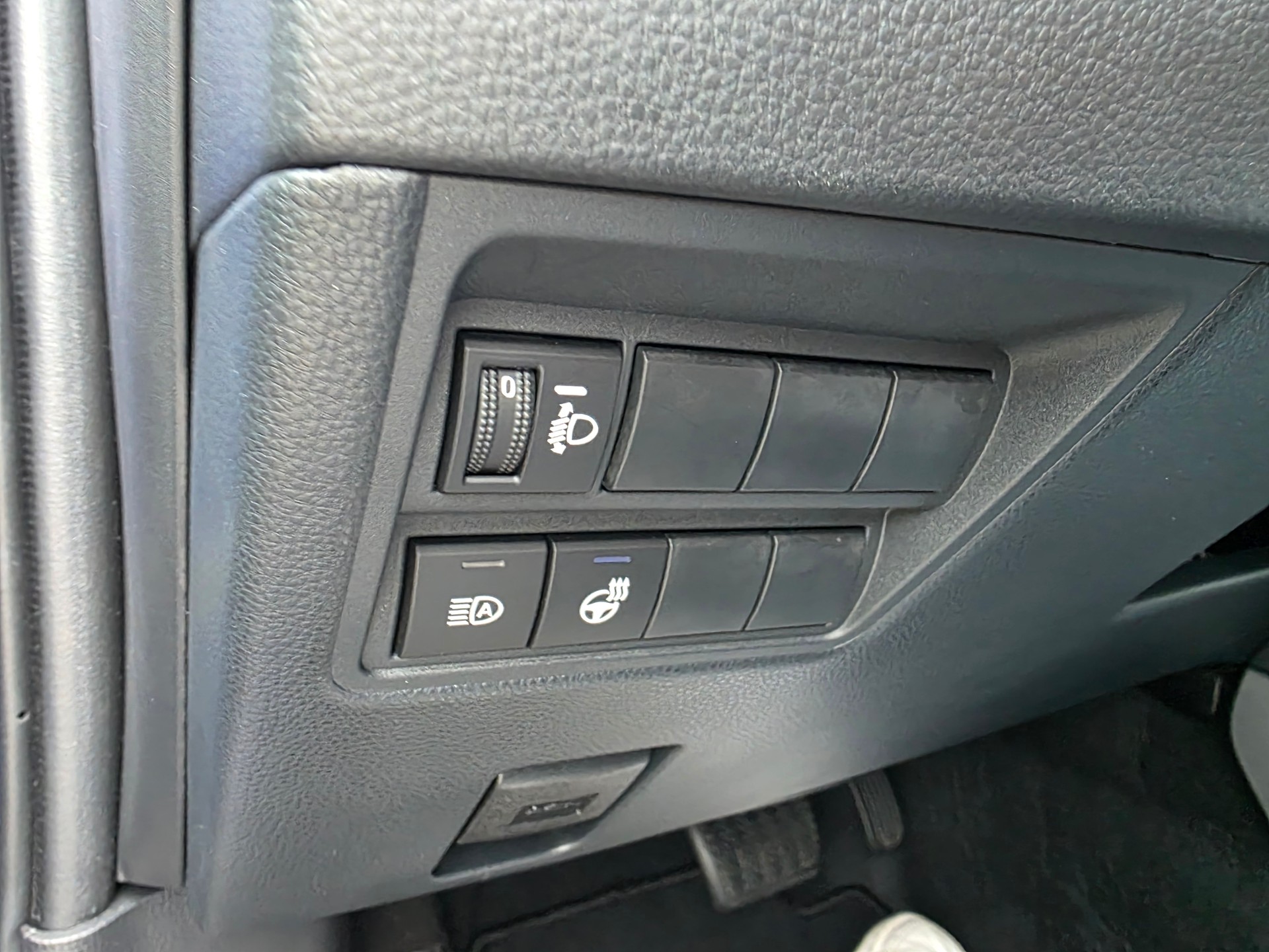 MAZDA 2 Hybrid Exclusive-line-image-9