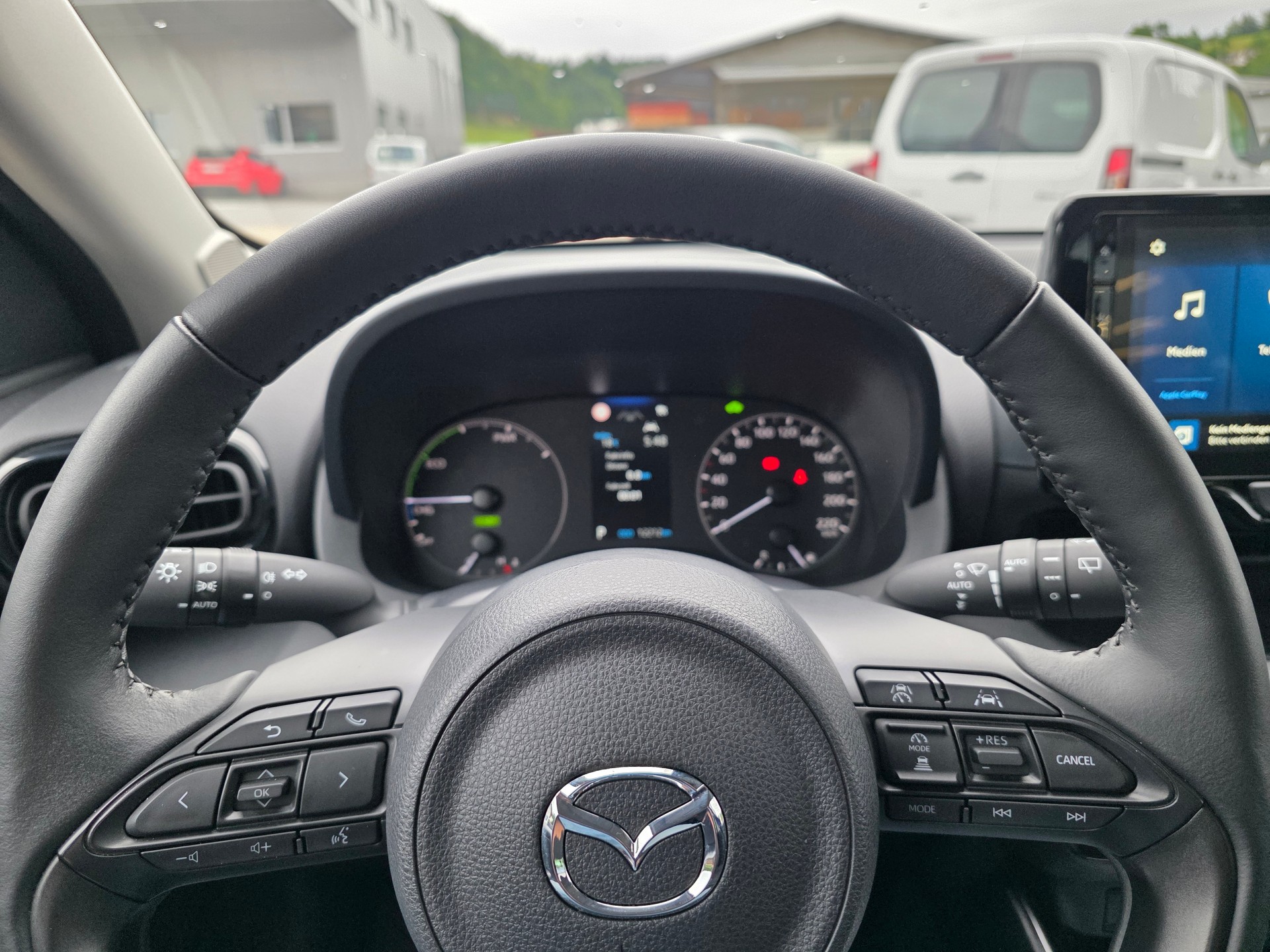 MAZDA 2 Hybrid Exclusive-line-image-8