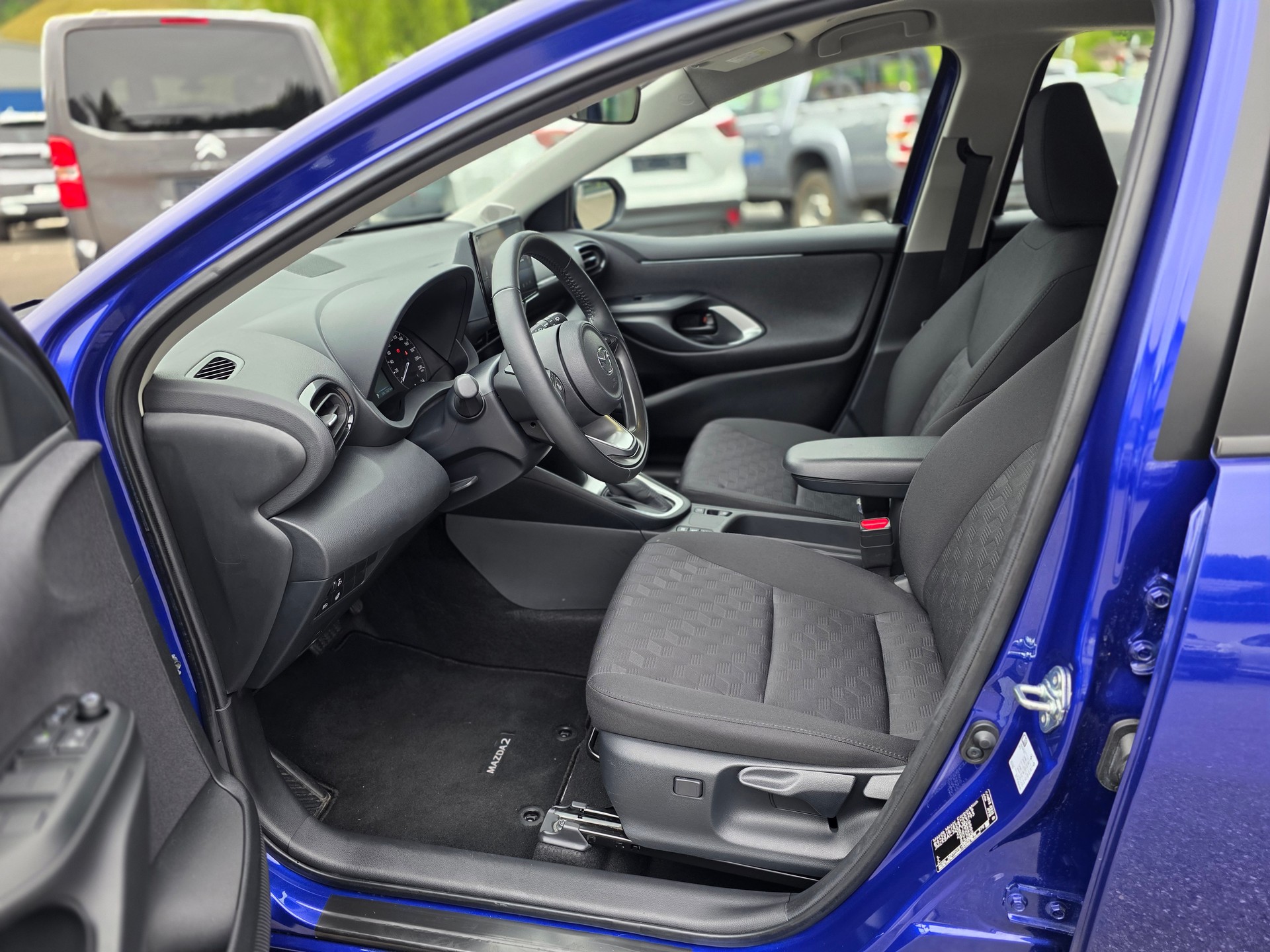 MAZDA 2 Hybrid Exclusive-line-image-7