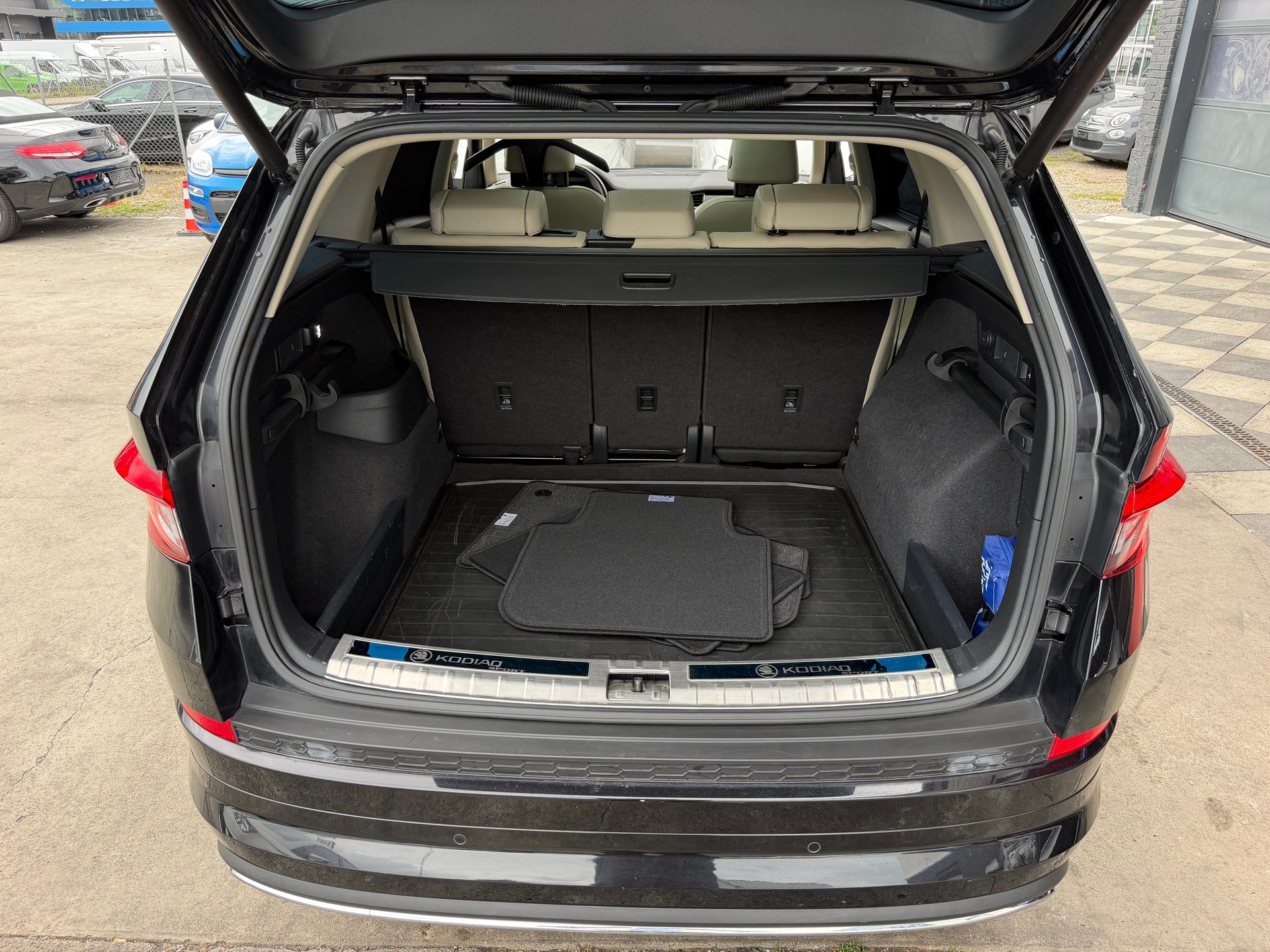 SKODA Kodiaq 2.0 TDI CR L&K 4x4 DSG-image-19