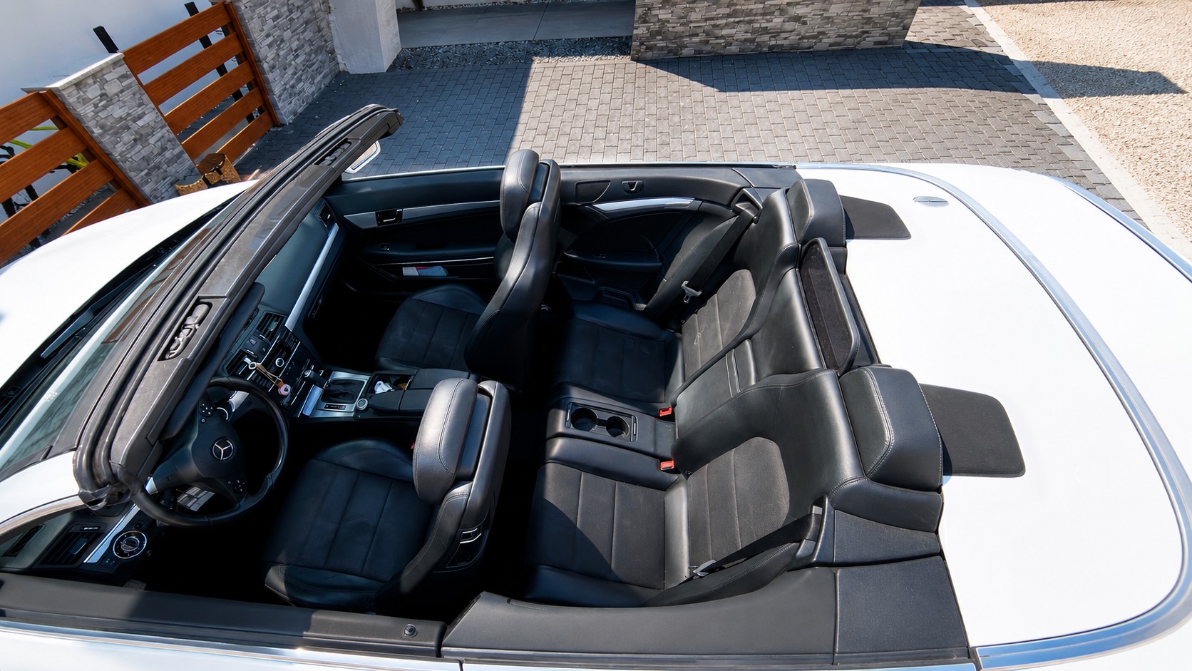 MERCEDES-BENZ E 250 CGI BlueEF-image-3