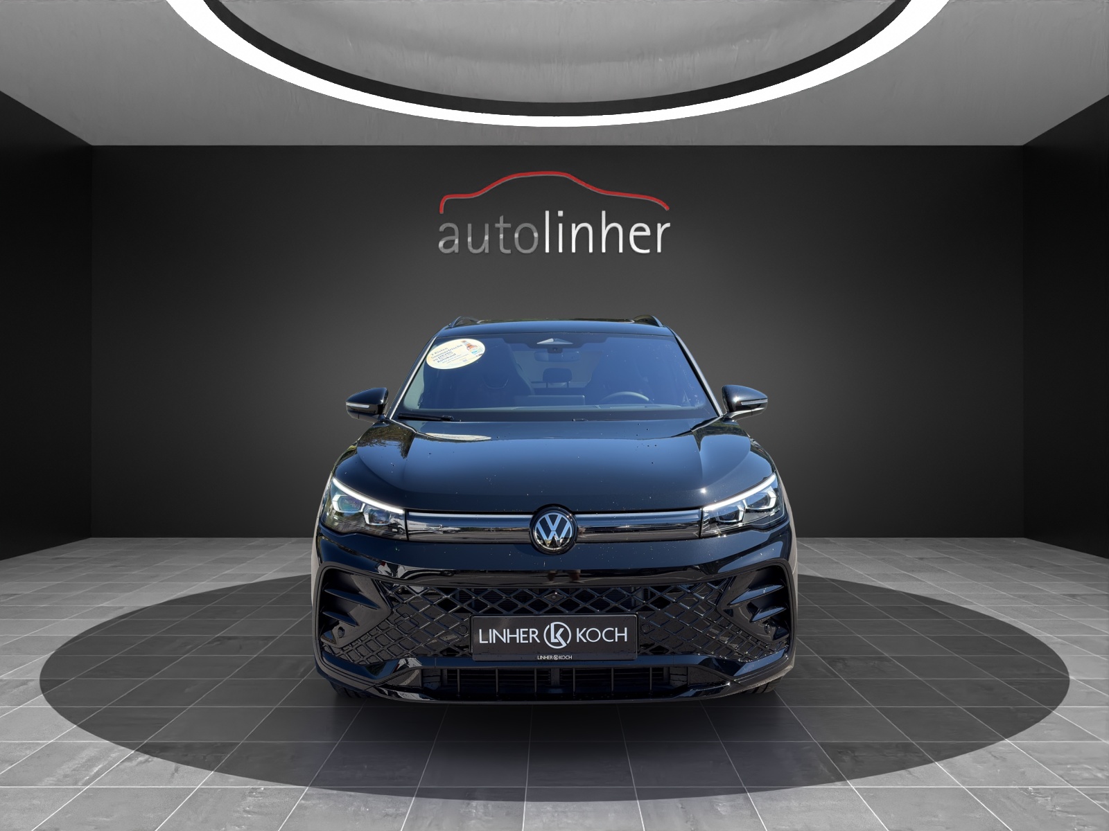 VW Tiguan 2.0 TDI SCR R-Line 4Motion DSG-image-6