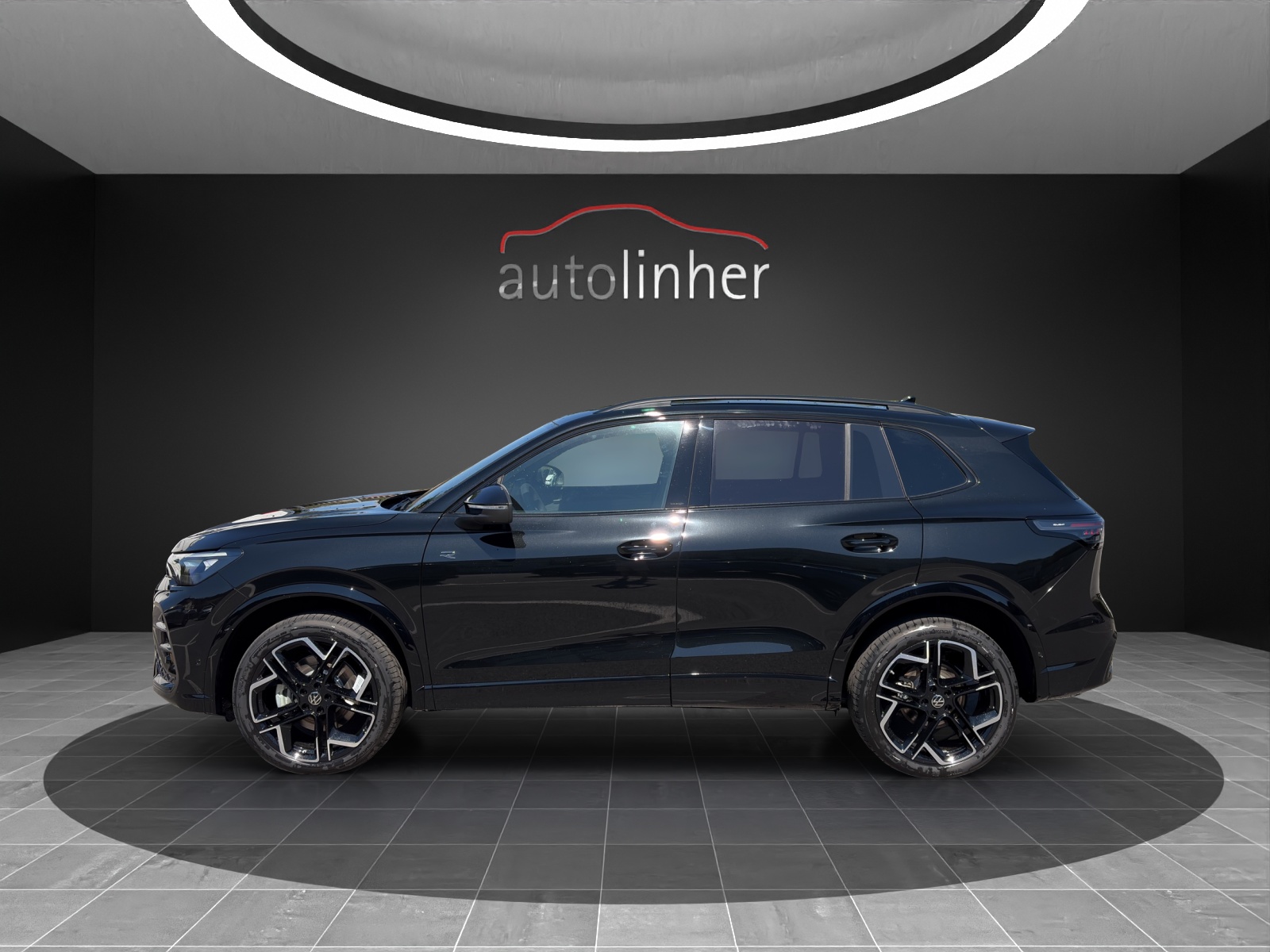 VW Tiguan 2.0 TDI SCR R-Line 4Motion DSG-image-1