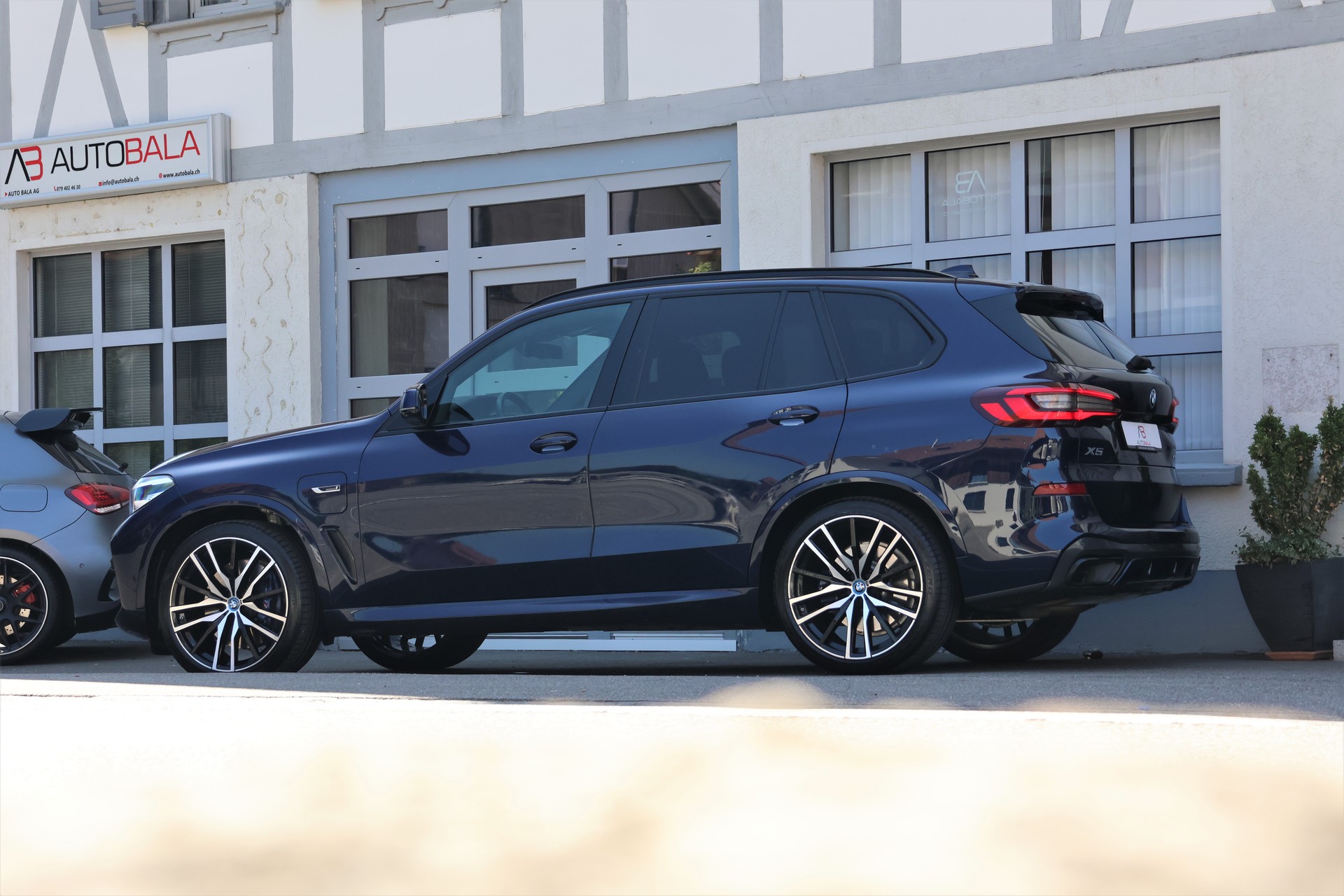 BMW X5 xDrive45e M Sport Steptronic (CH)-image-3