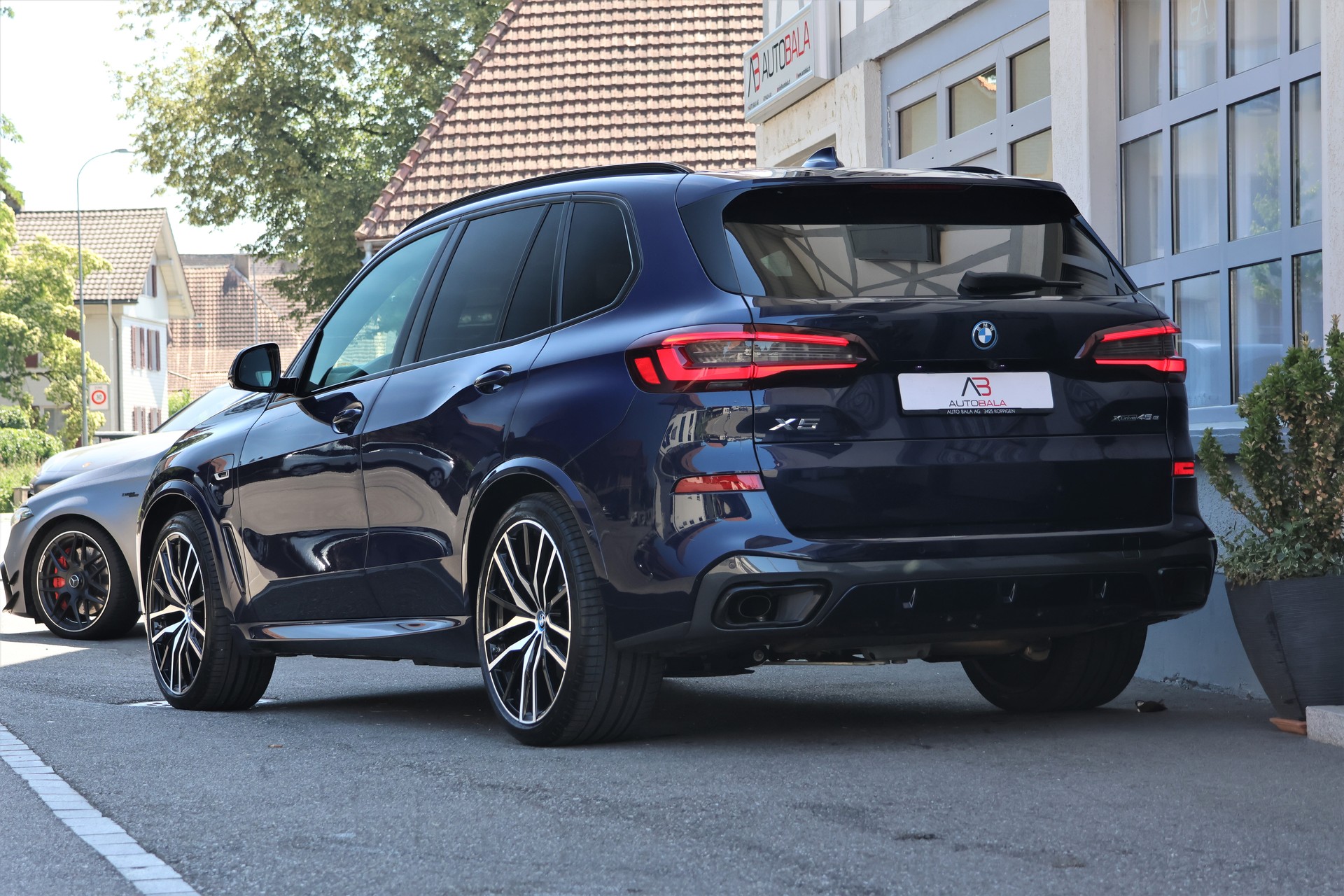BMW X5 xDrive45e M Sport Steptronic (CH)-image-2