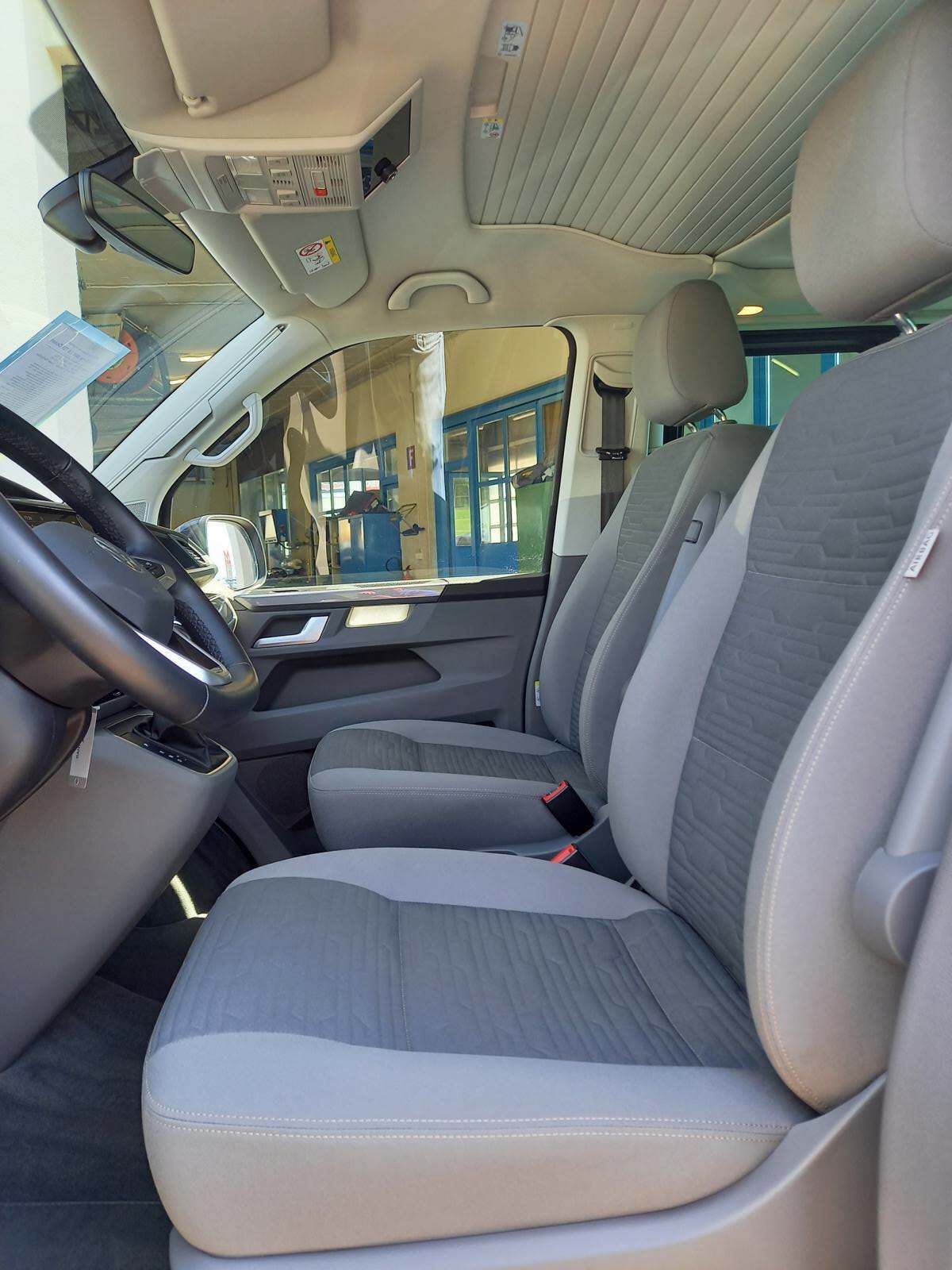 VW T6.1 California 2.0 TDI Ocean Liberty DSG-image-7
