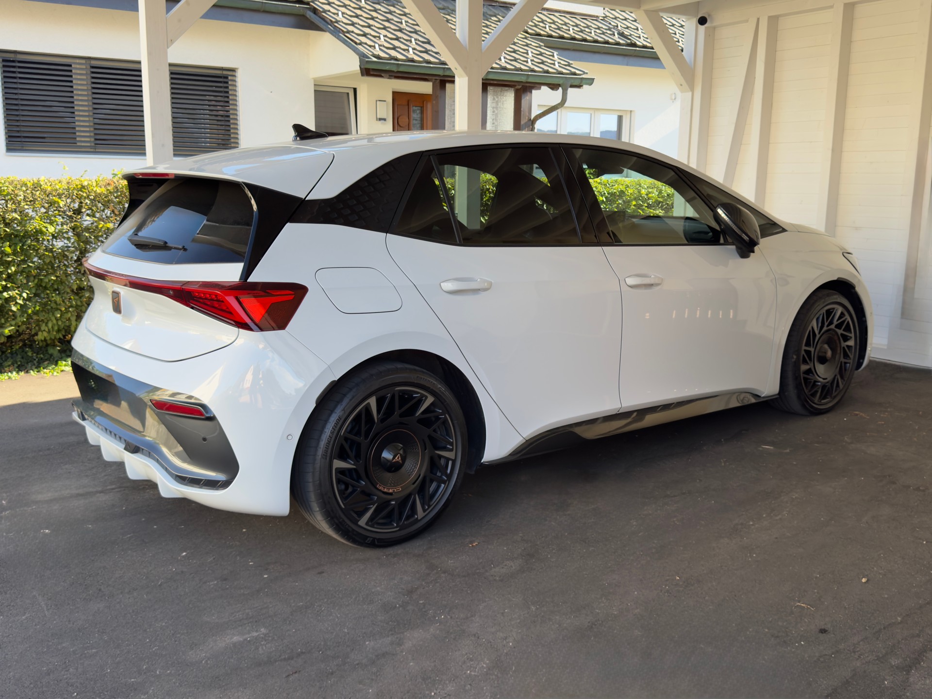 CUPRA VZ-image-1