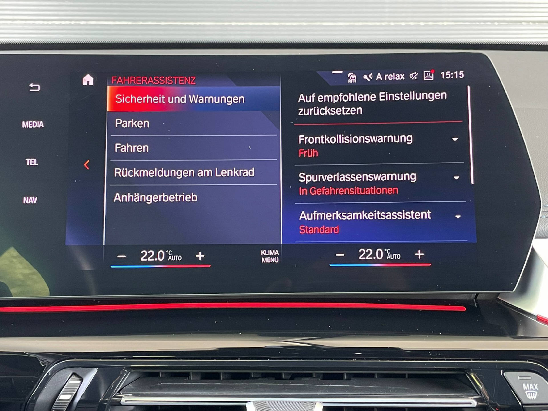 BMW X1 25e xDrive paddles-image-10