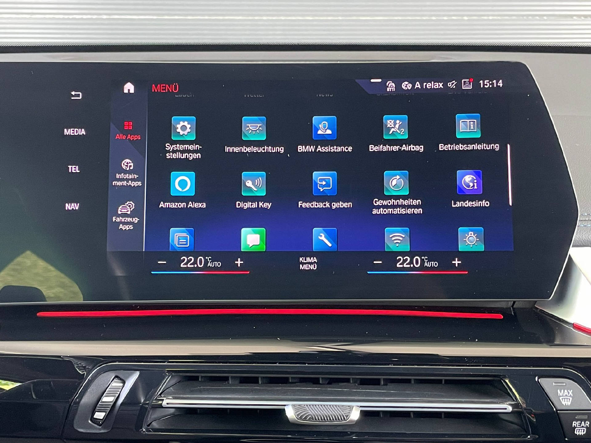 BMW X1 25e xDrive paddles-image-15
