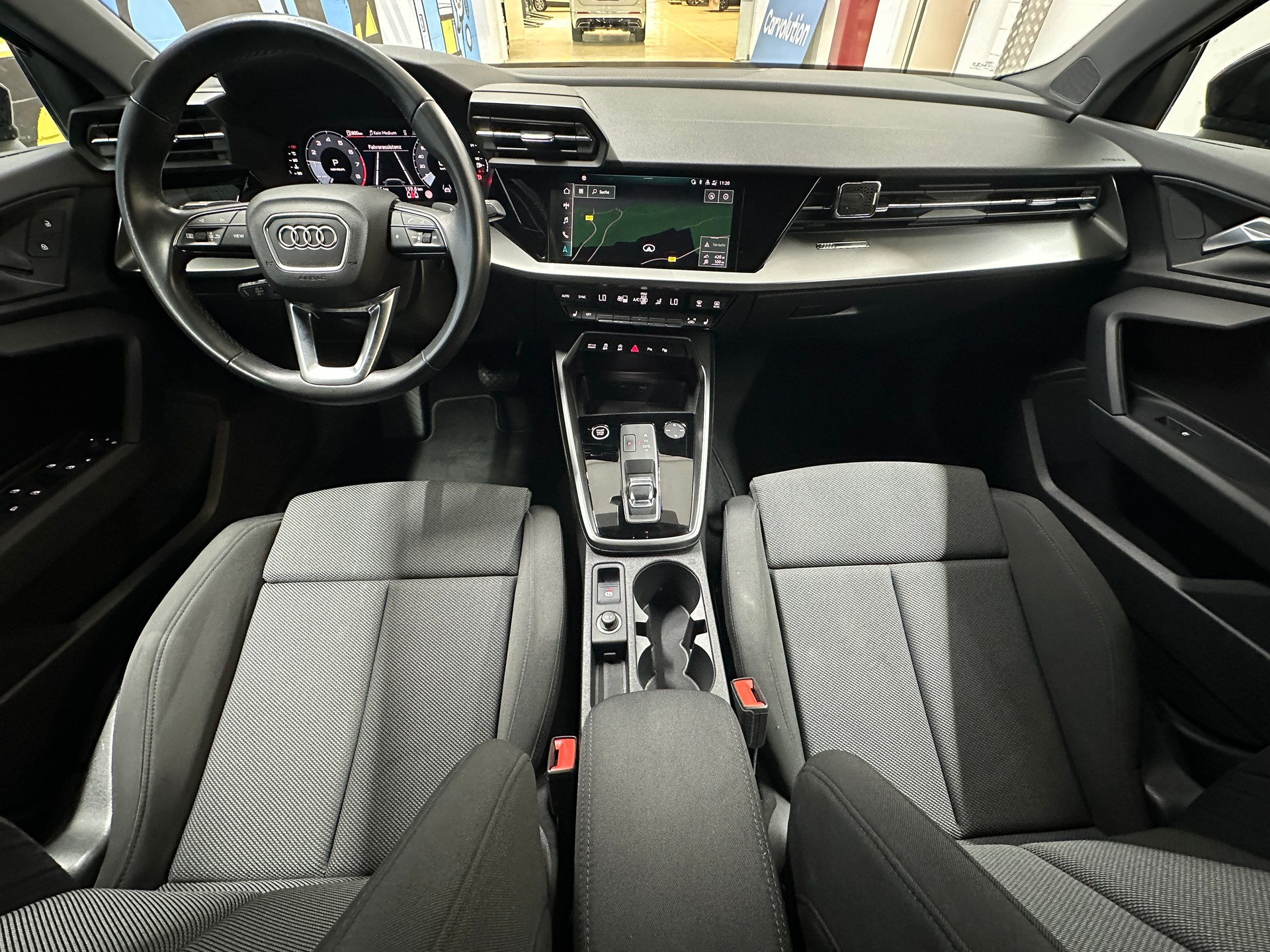 AUDI A3 Sportback 35 TFSI S line S-tronic-image-9