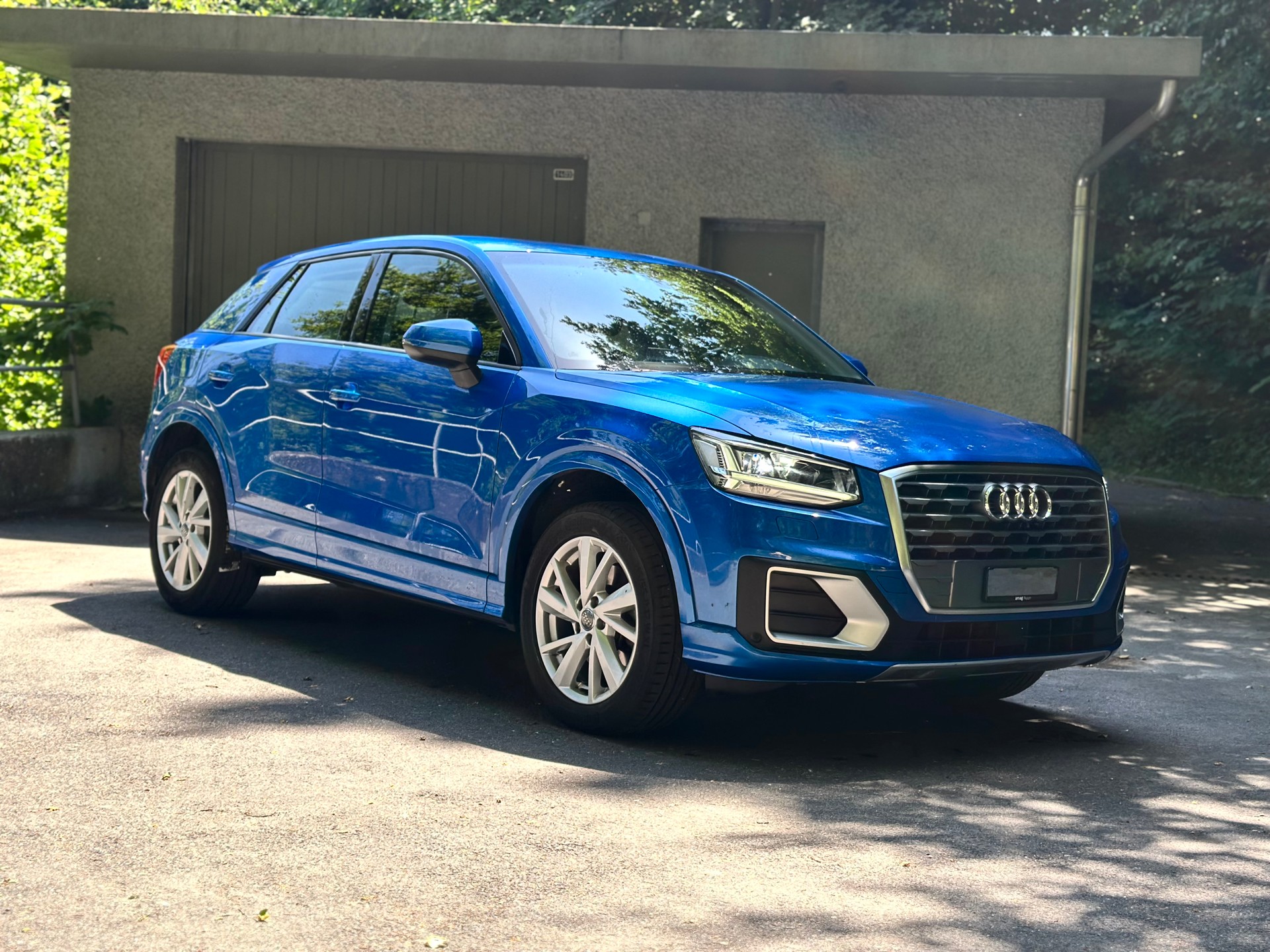 AUDI Q2 30 TFSI Design-image-1
