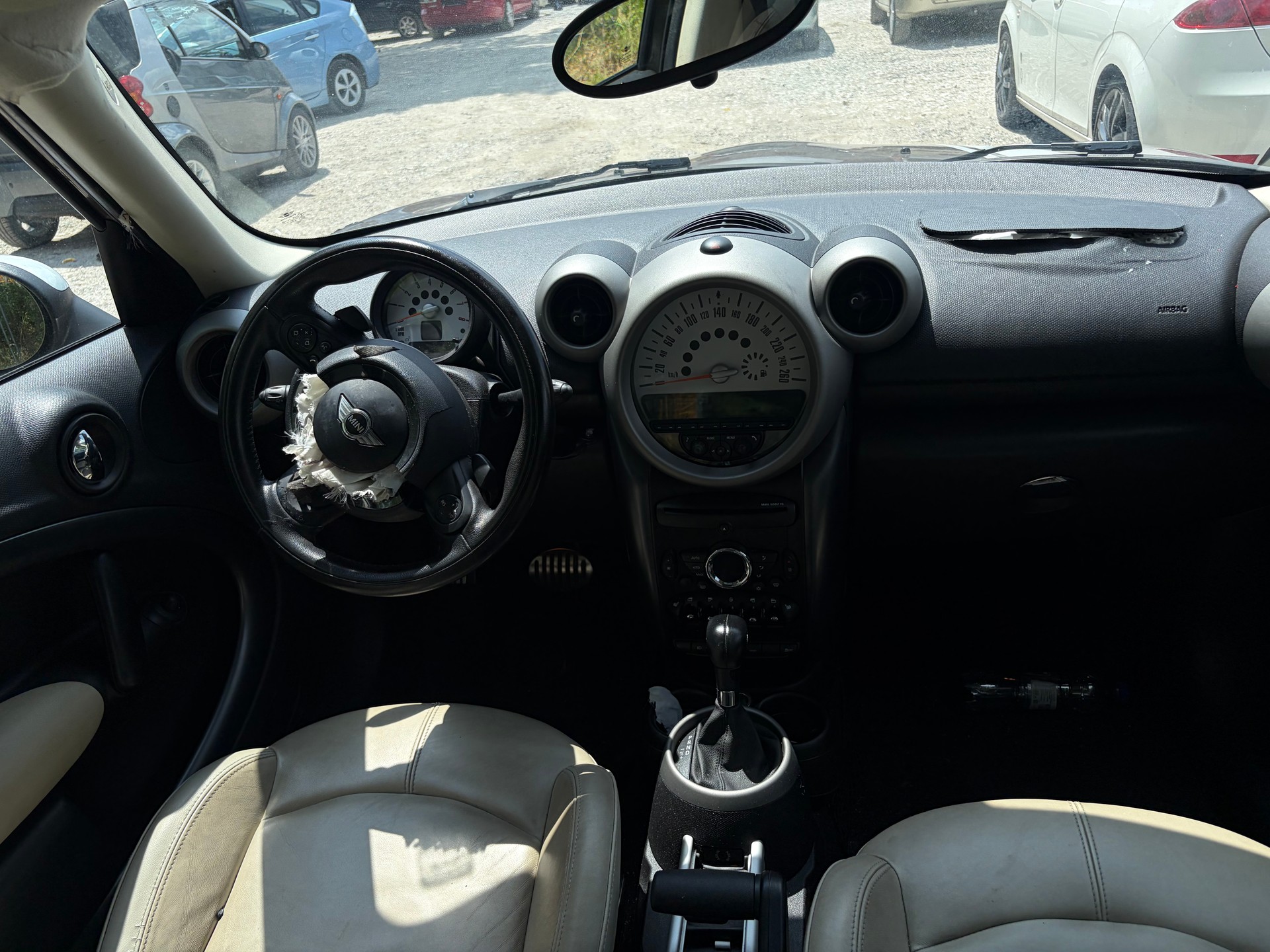 MINI Cooper S All 4-image-1